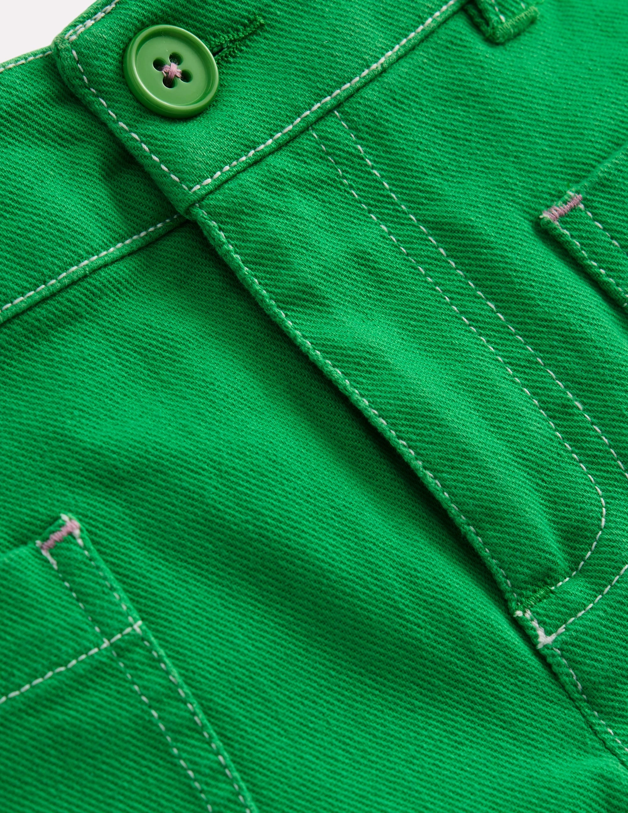 Patch Pocket Shorts-Green Quick Release Closure