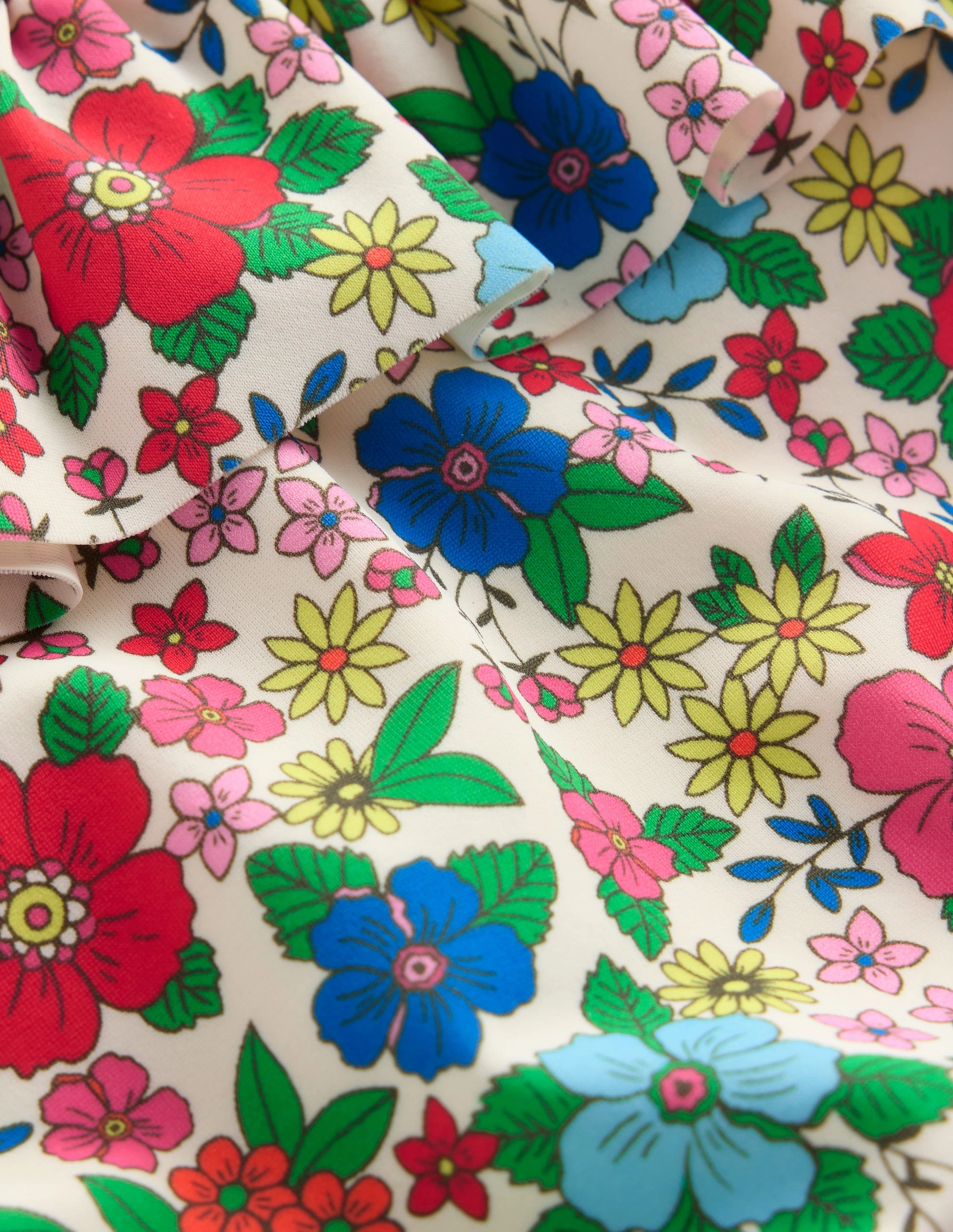 Breathable-fabric Seaside Style Tallulah Frill Bikini-Multi Holiday Flowerbed