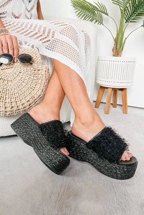 Addressing The Rumors Flurry Platform Sandal (Black) Layered Fabric Lightweight Wear