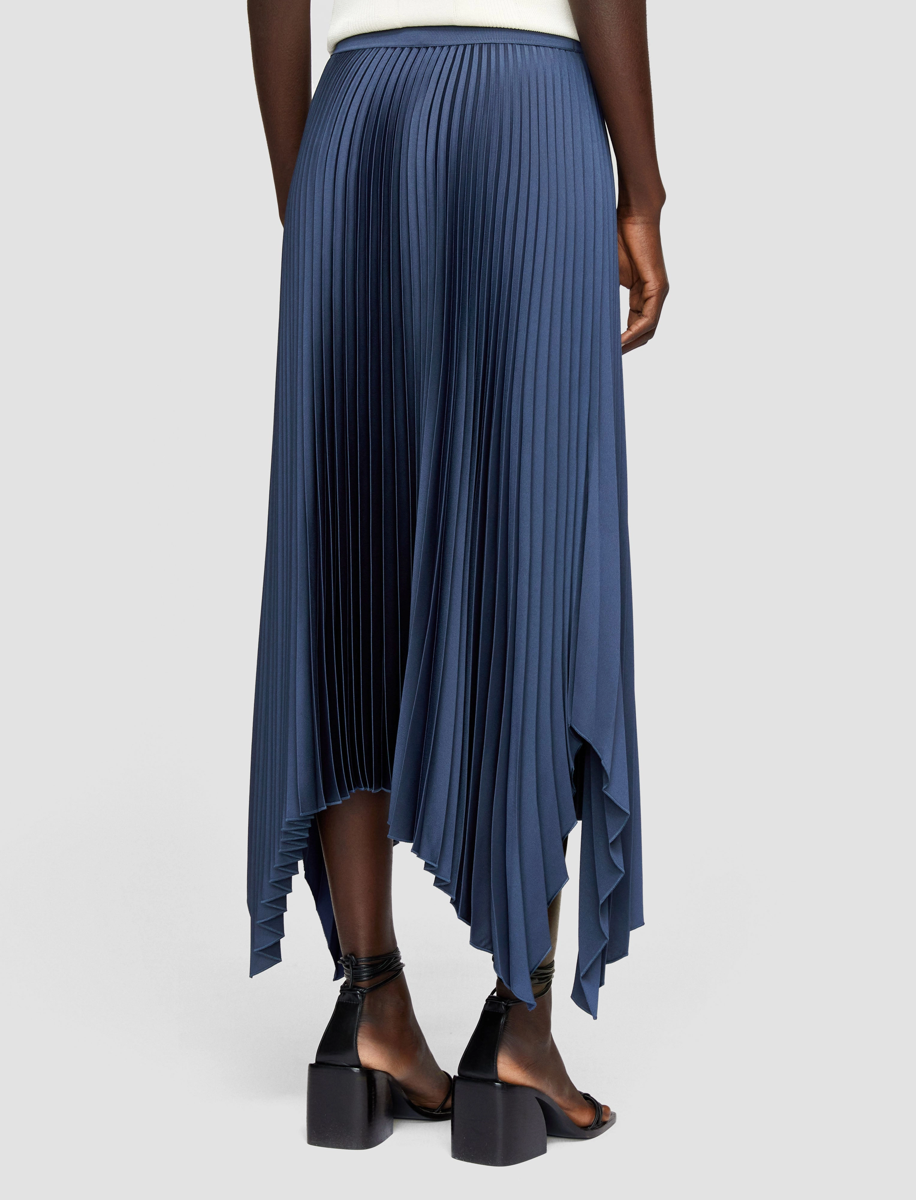 Delicate Texture Ade Knit Weave Pliss Skirt