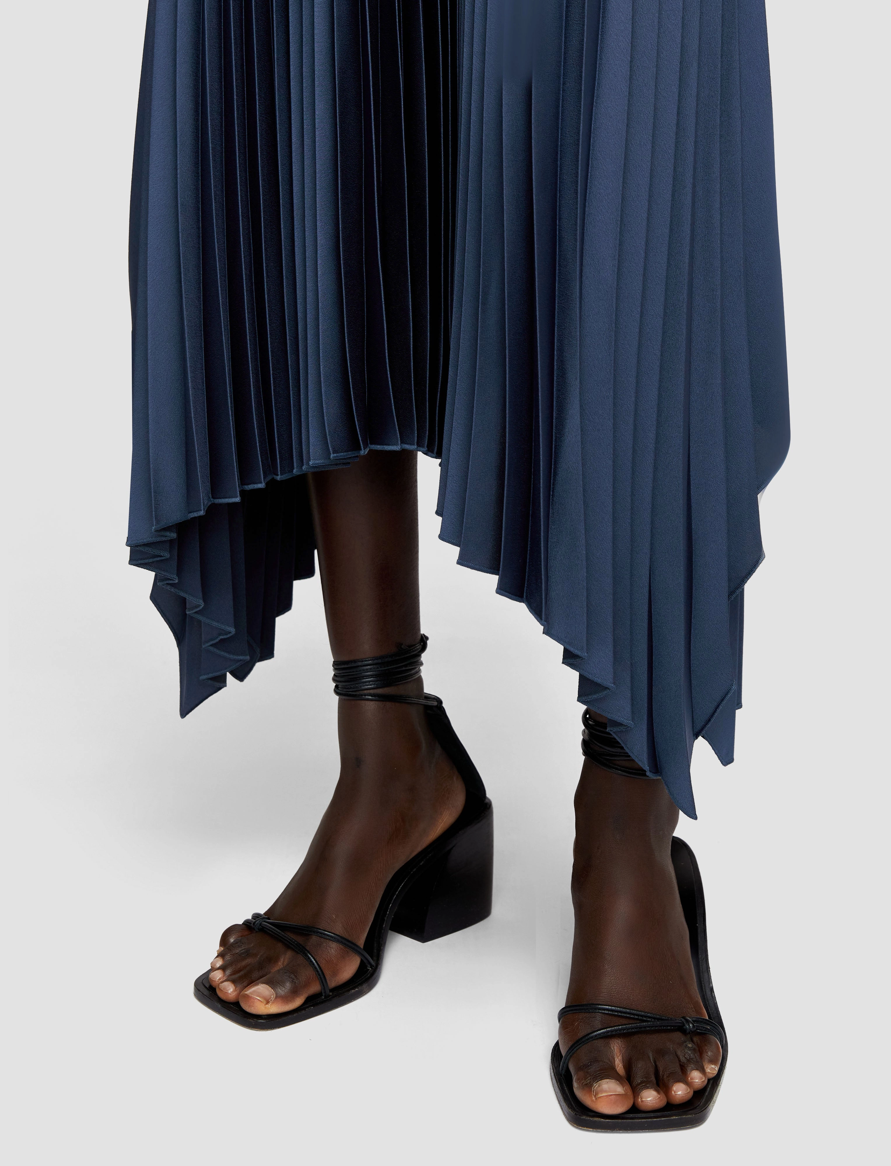 Ade Knit Weave Pliss Skirt Clean Outfit Spring Brunch