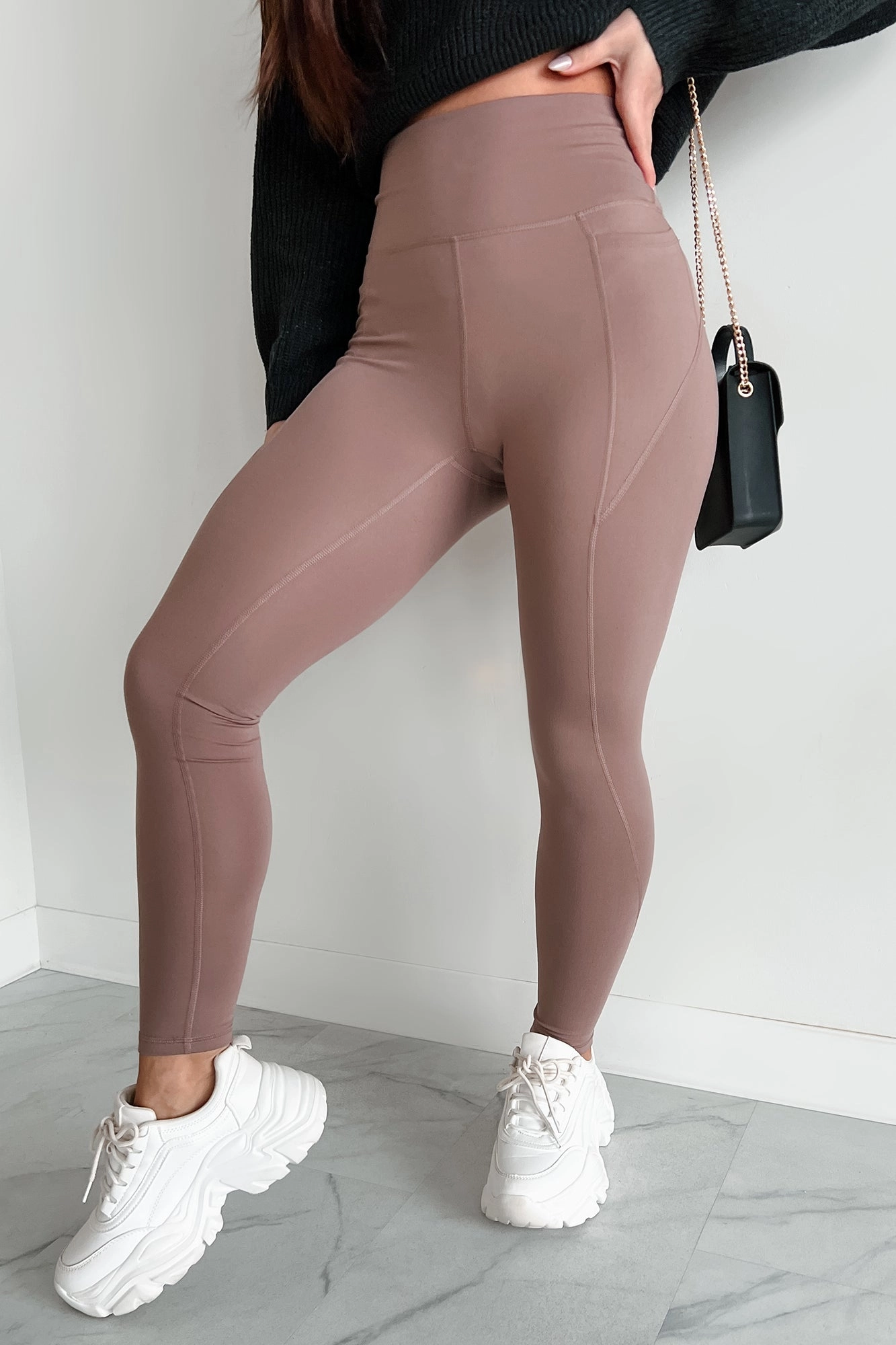 QuickDry Lining Biodegradable Fiber Blends Strong Spirit Side Pocket Leggings (Dusty Taupe)