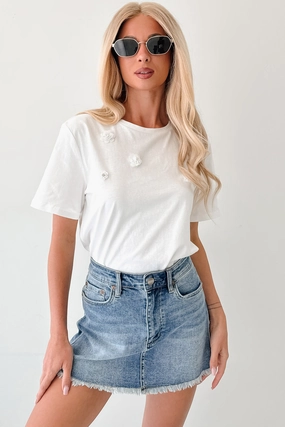 Change For Good Floral Beaded T-Shirt (White) slim fit