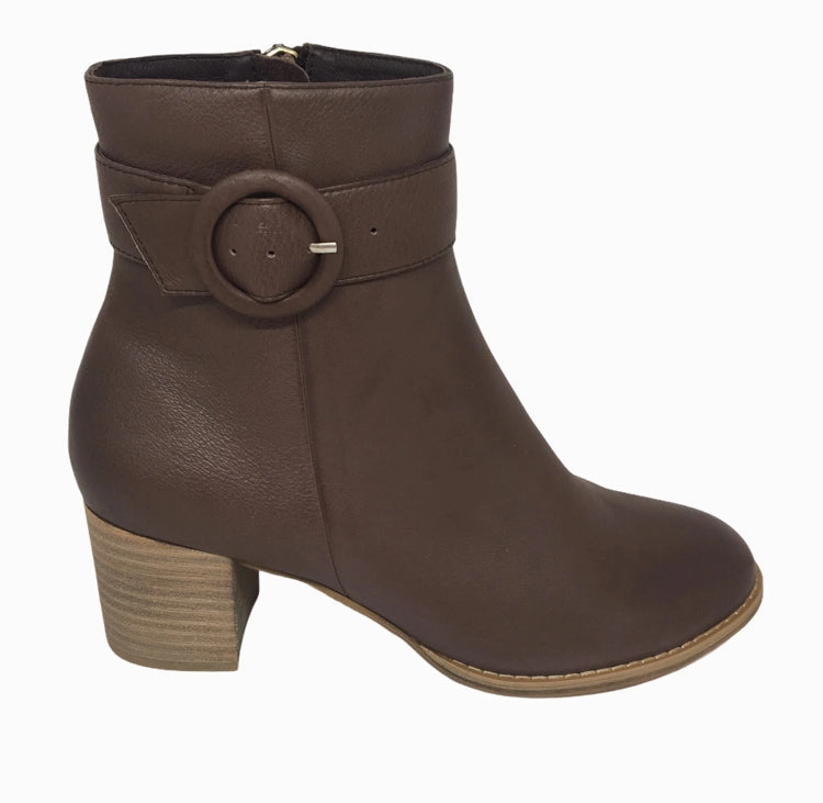 Air Move Django & Juliette Sadie Leather ~ Mocca ~ Black