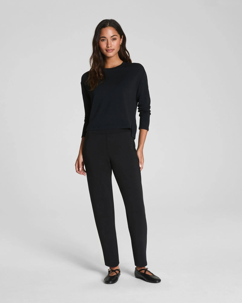 Minimalist Styling NoSlipSurface AIRESSENTIALS LONG SLEEVE SIDE SLIT TOP