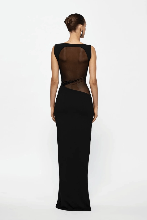 Scalloped-Edge Evening Motion Aisha Gown Black