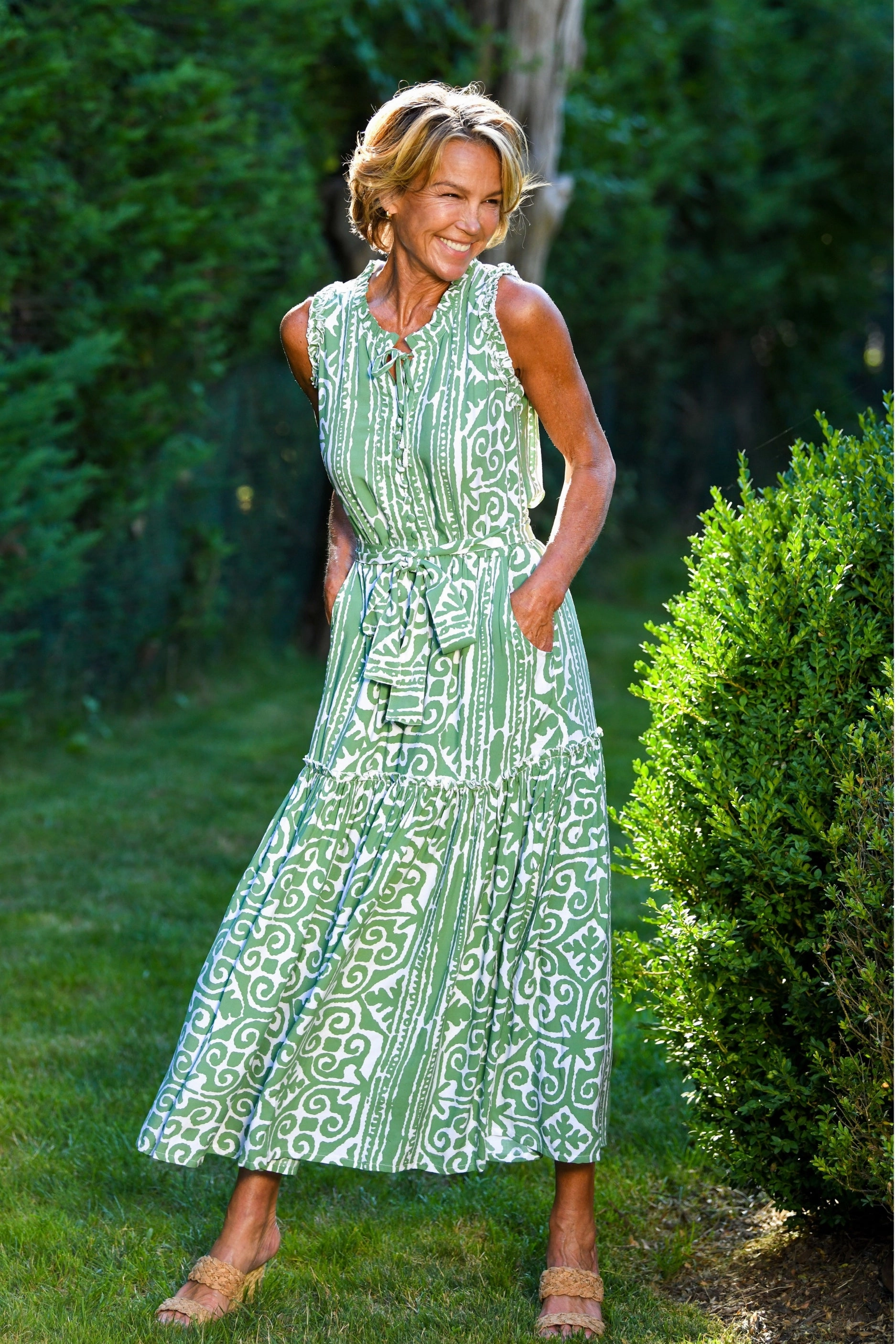 Alexis Dress / Green Aztec Timeless Comfort