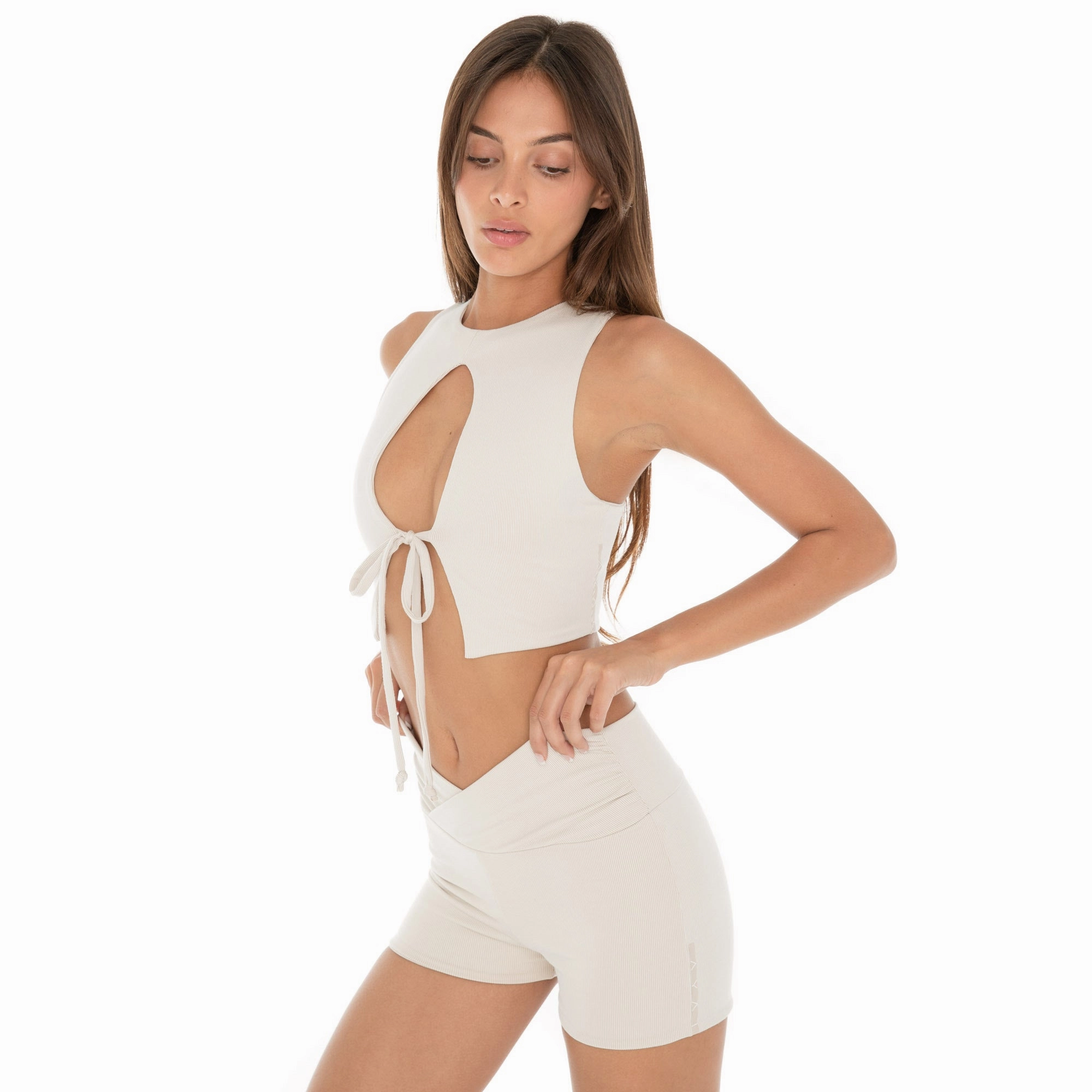 Alka Short Chic Design Wear Sweat Resistant