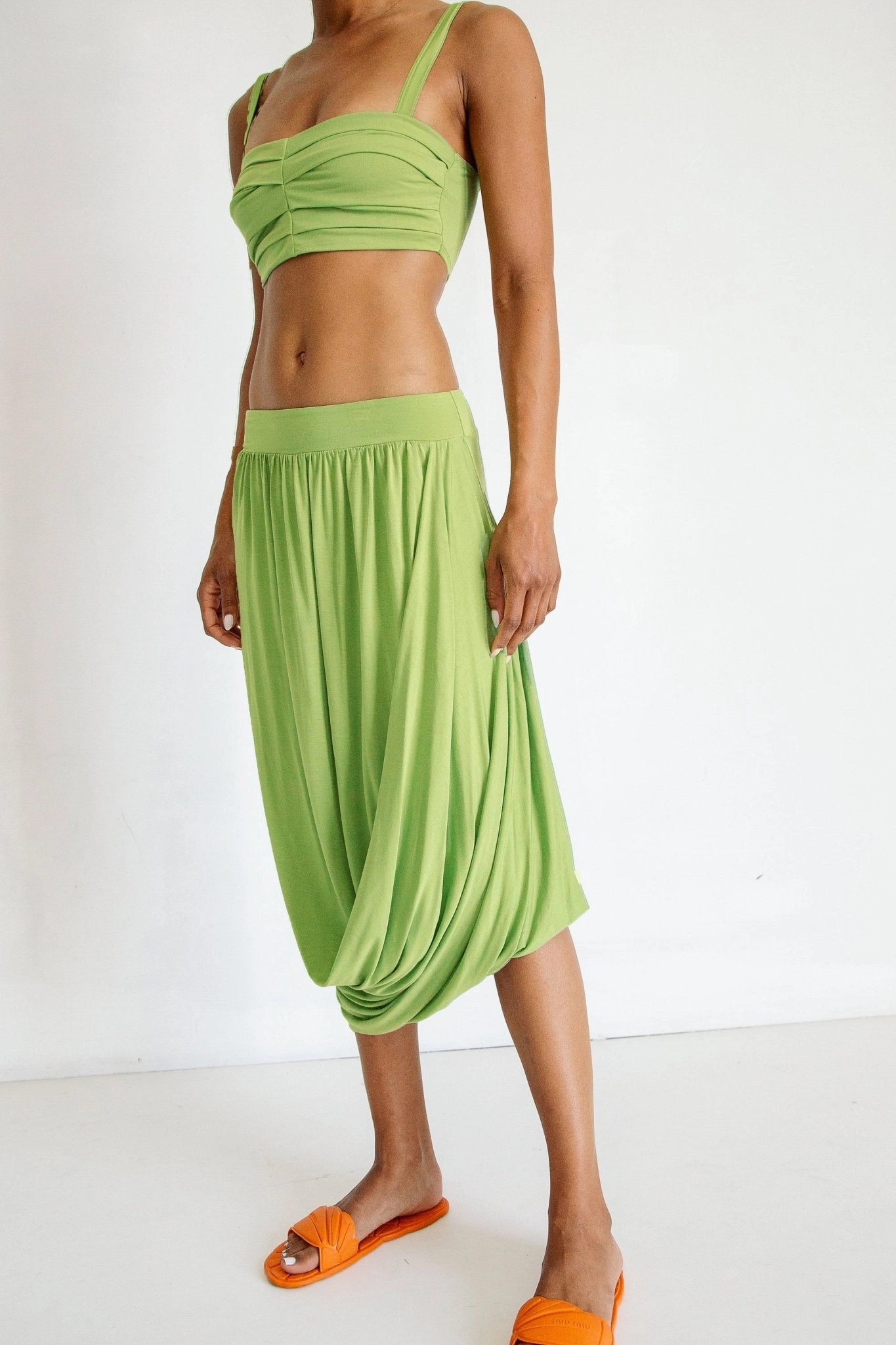 NonRestrictiveFit Lightweight Feel SANDER SKIRT