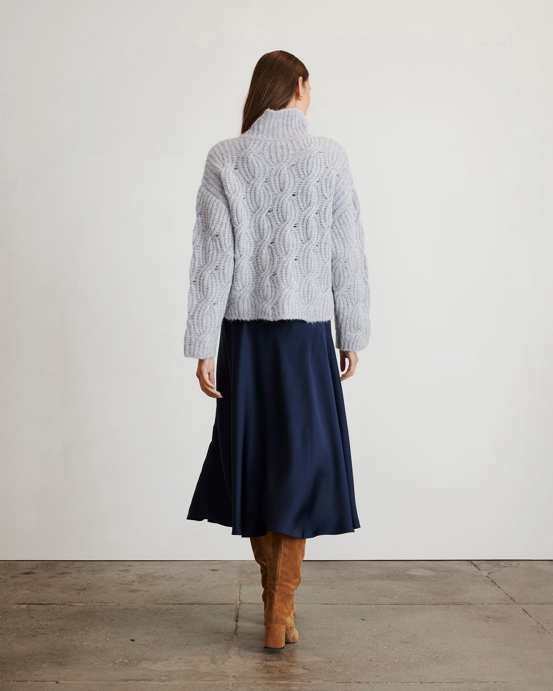 RaglanSleeve Opaline Sweater