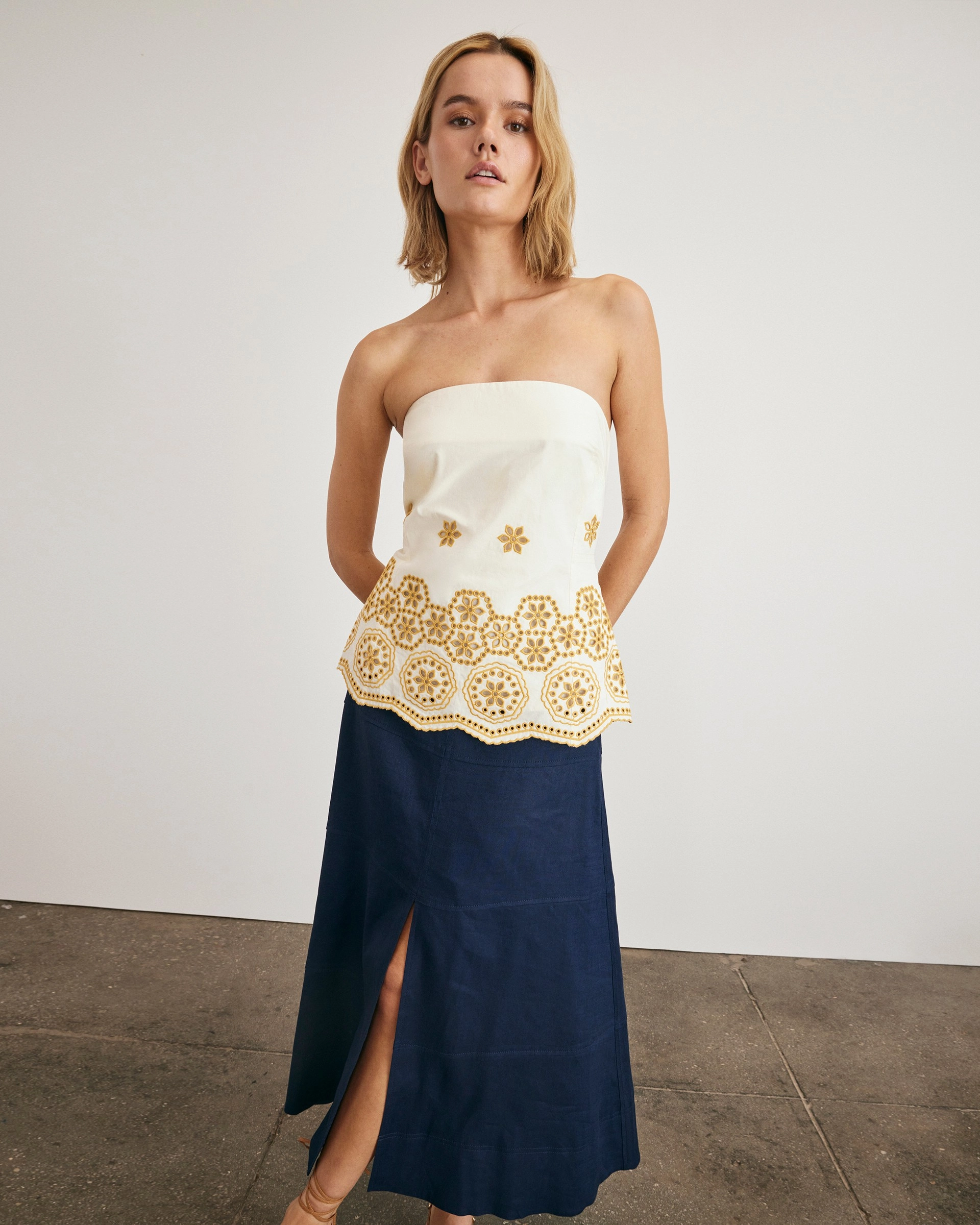 Comfort Cushion Neckline QuickDryConstruction Leah Top