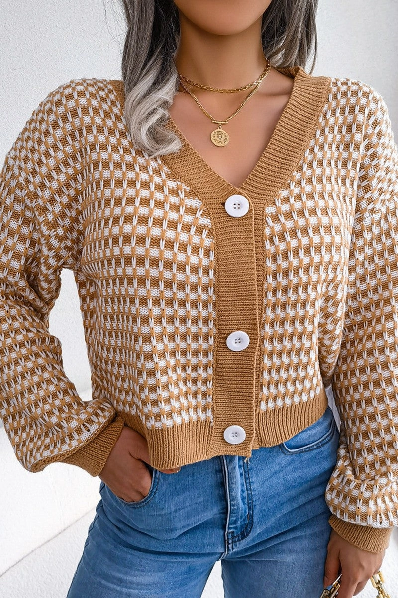 Non Irritating Seams Soft Blended Fabric WOMEN PATCHWORK KNIT BIG BUTTON DOWN CARDIGAN
