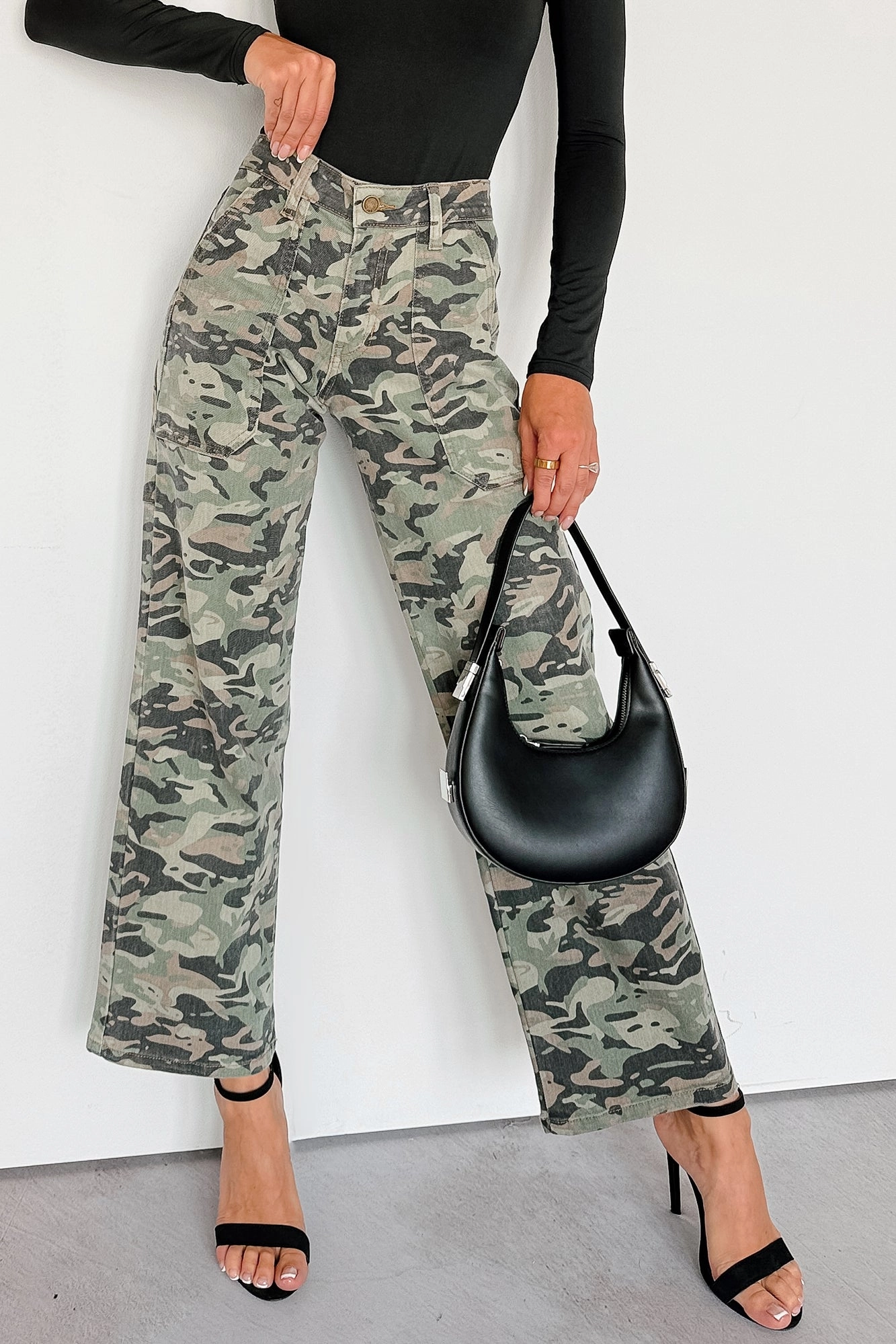 Copernicus Camo Print Straight Leg Carpenter Jeans (Camo) Body Fit Travel Fit