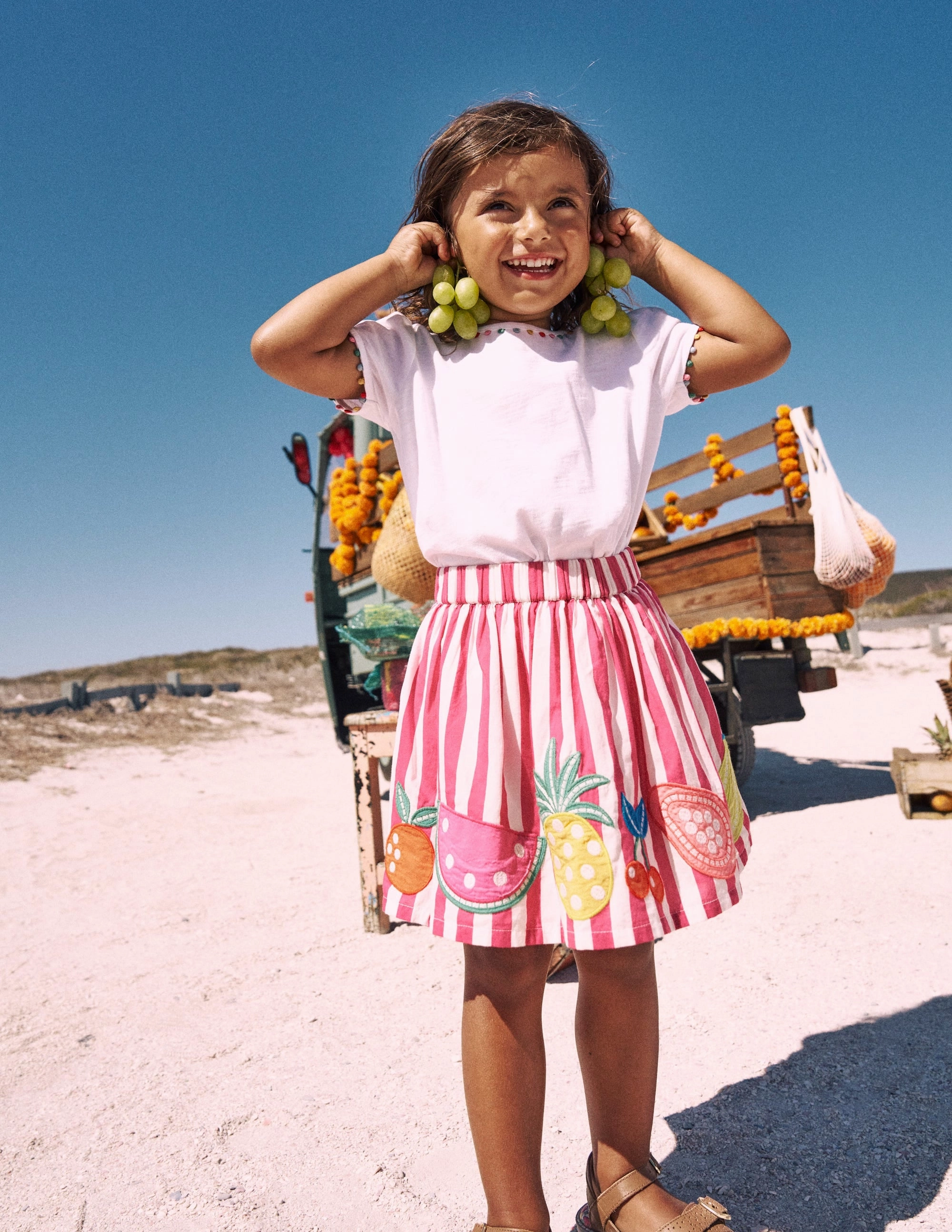 Appliqu Skirt-Fruit Pink Stripe Daytime Look