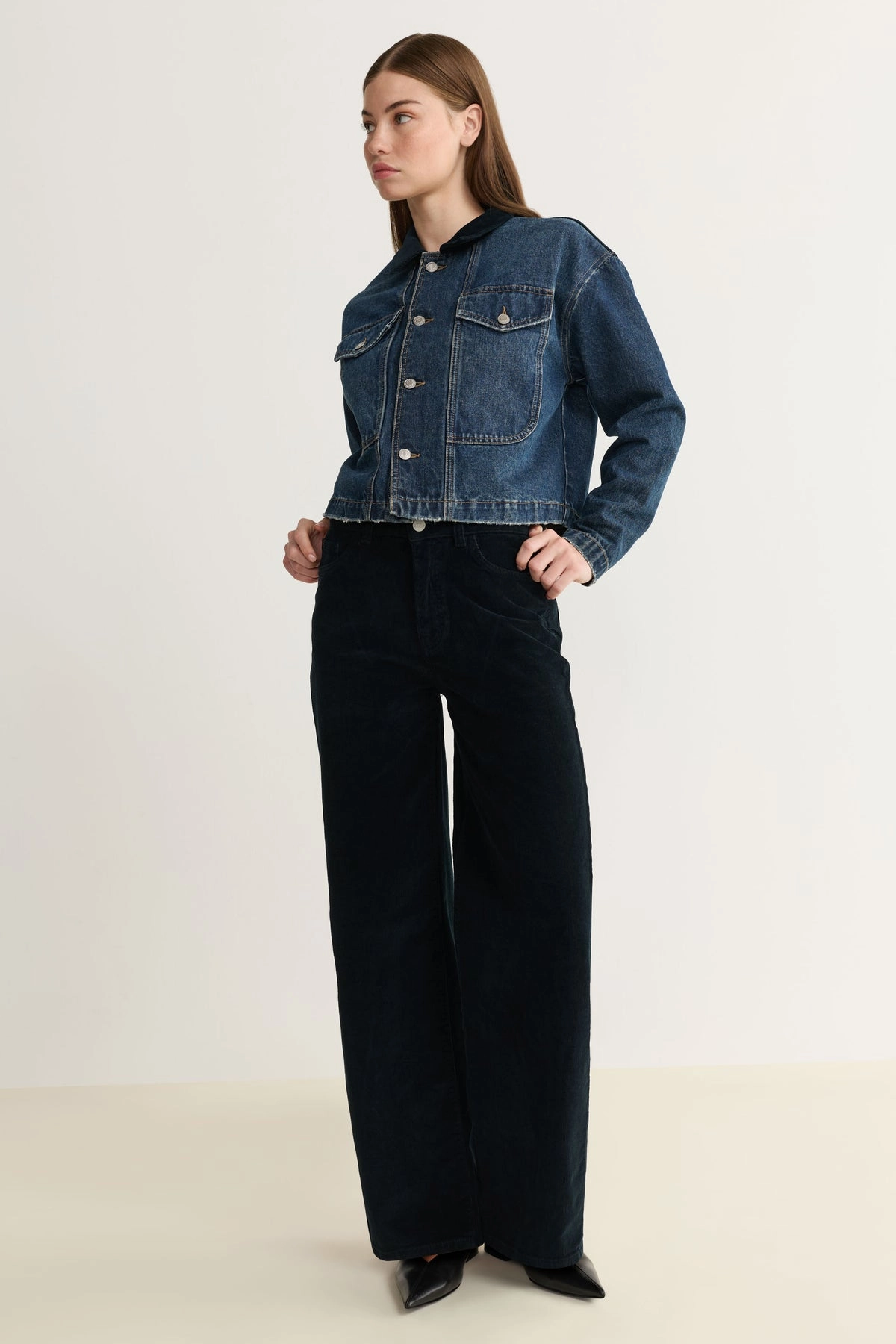 NCE CORD WIDE LEG 31" Outdoor Activity