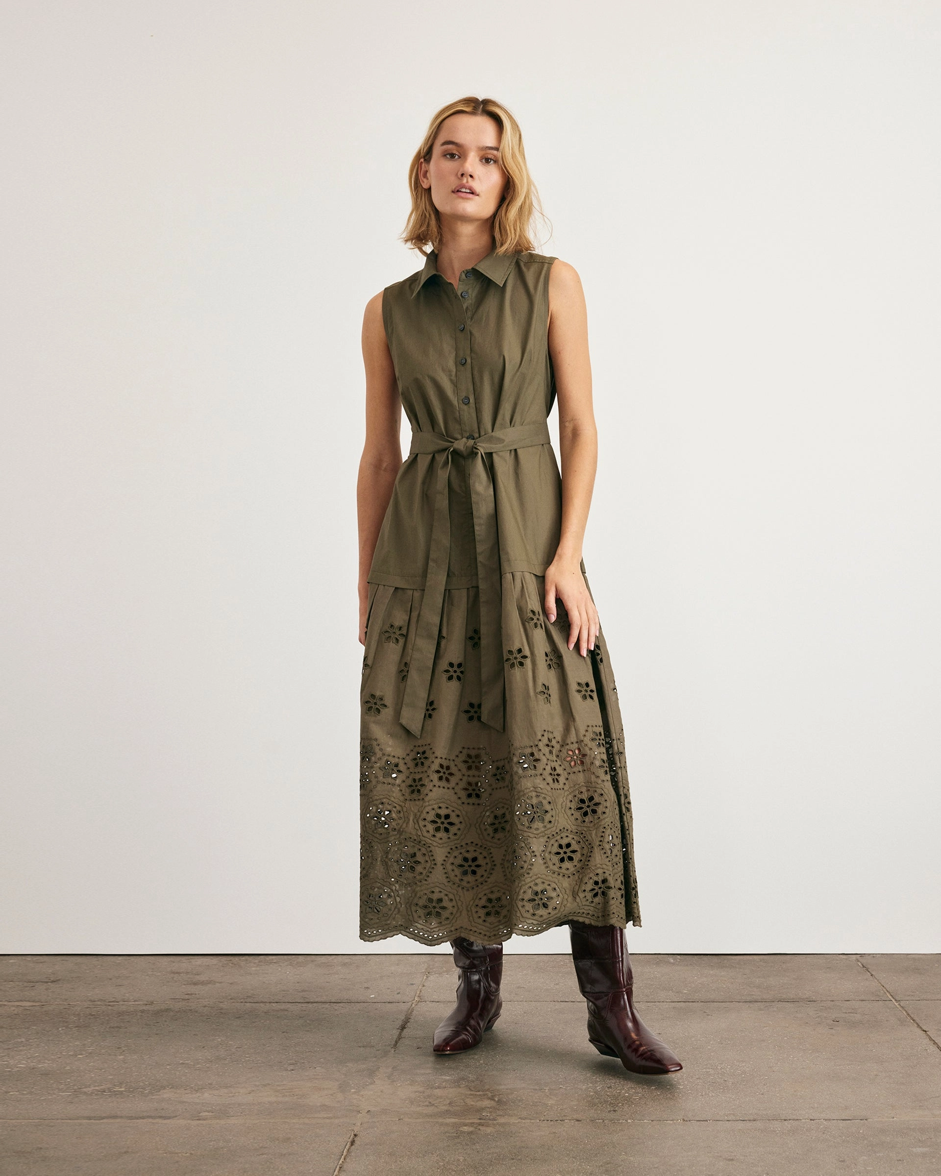 Bailey Dress Soft and Light