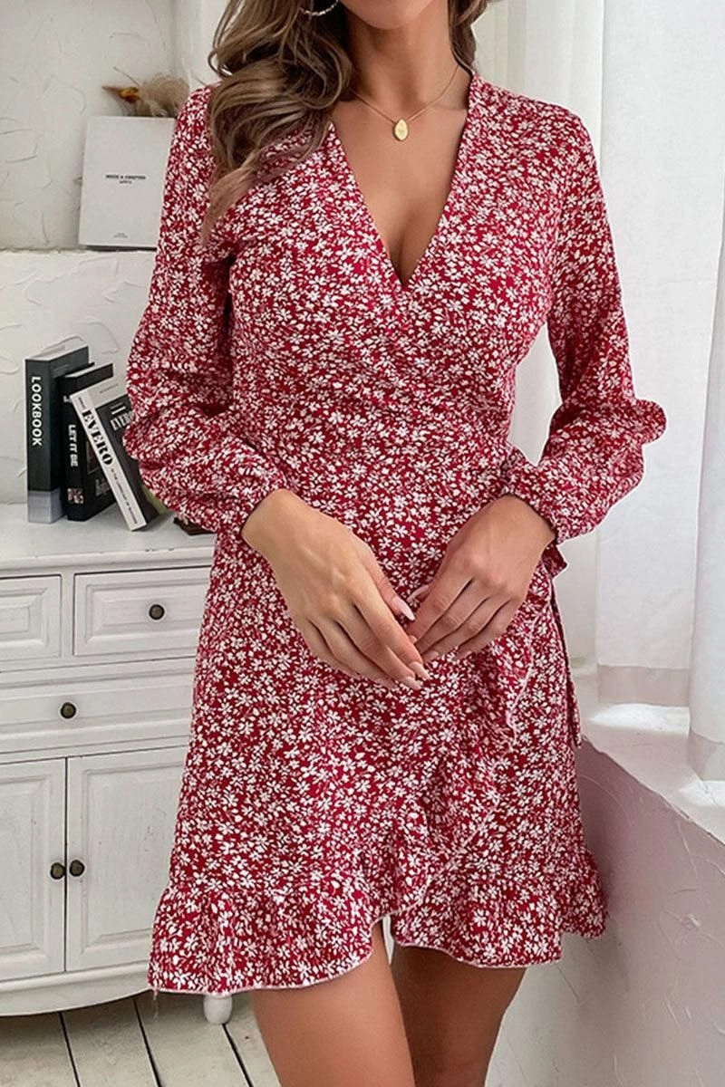 FlatlockSeam Feminine empire waist dress LONG SLEEVE FLORAL PRINTED DRESS