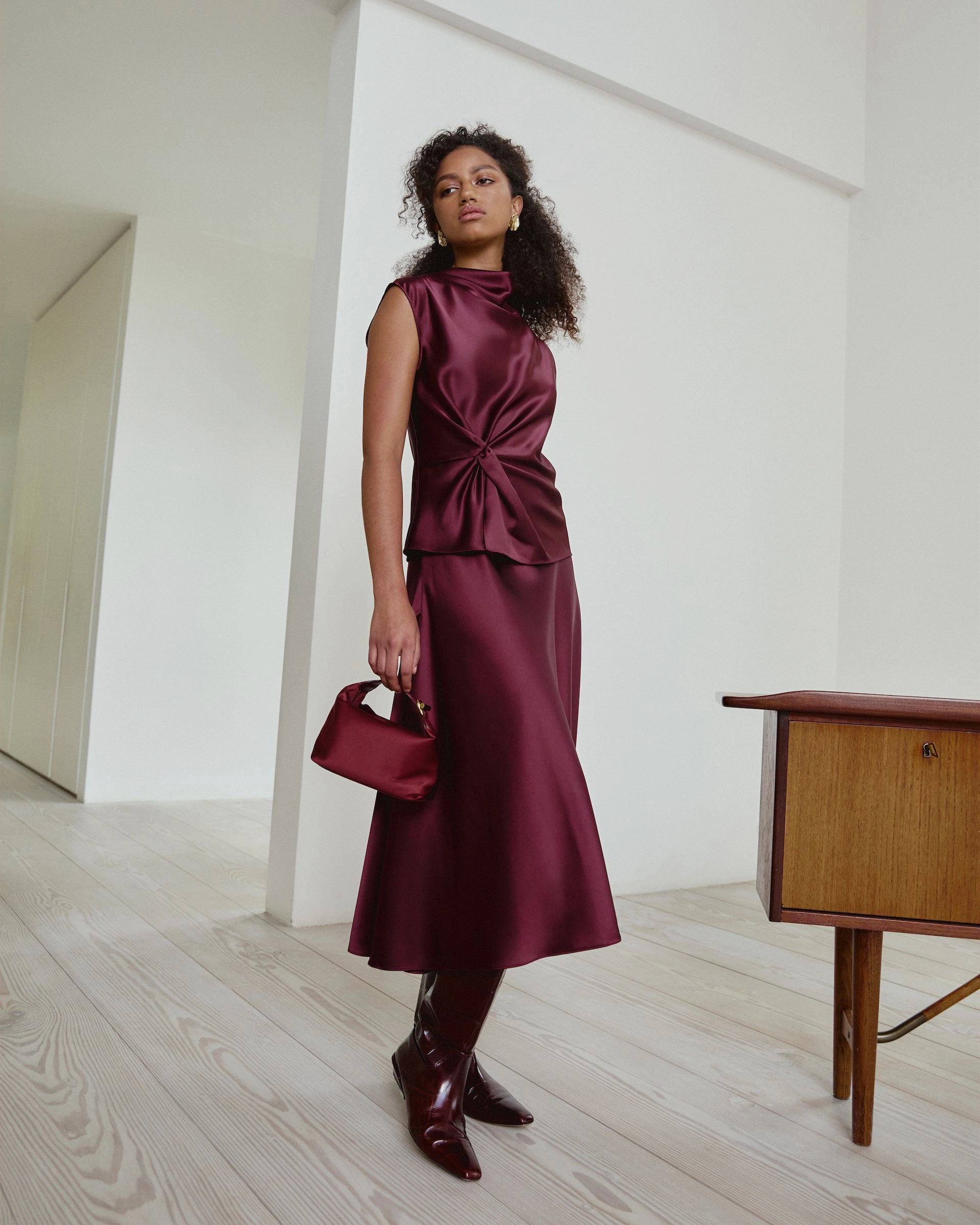 Beth Skirt Stretch Support Fit Work Flex