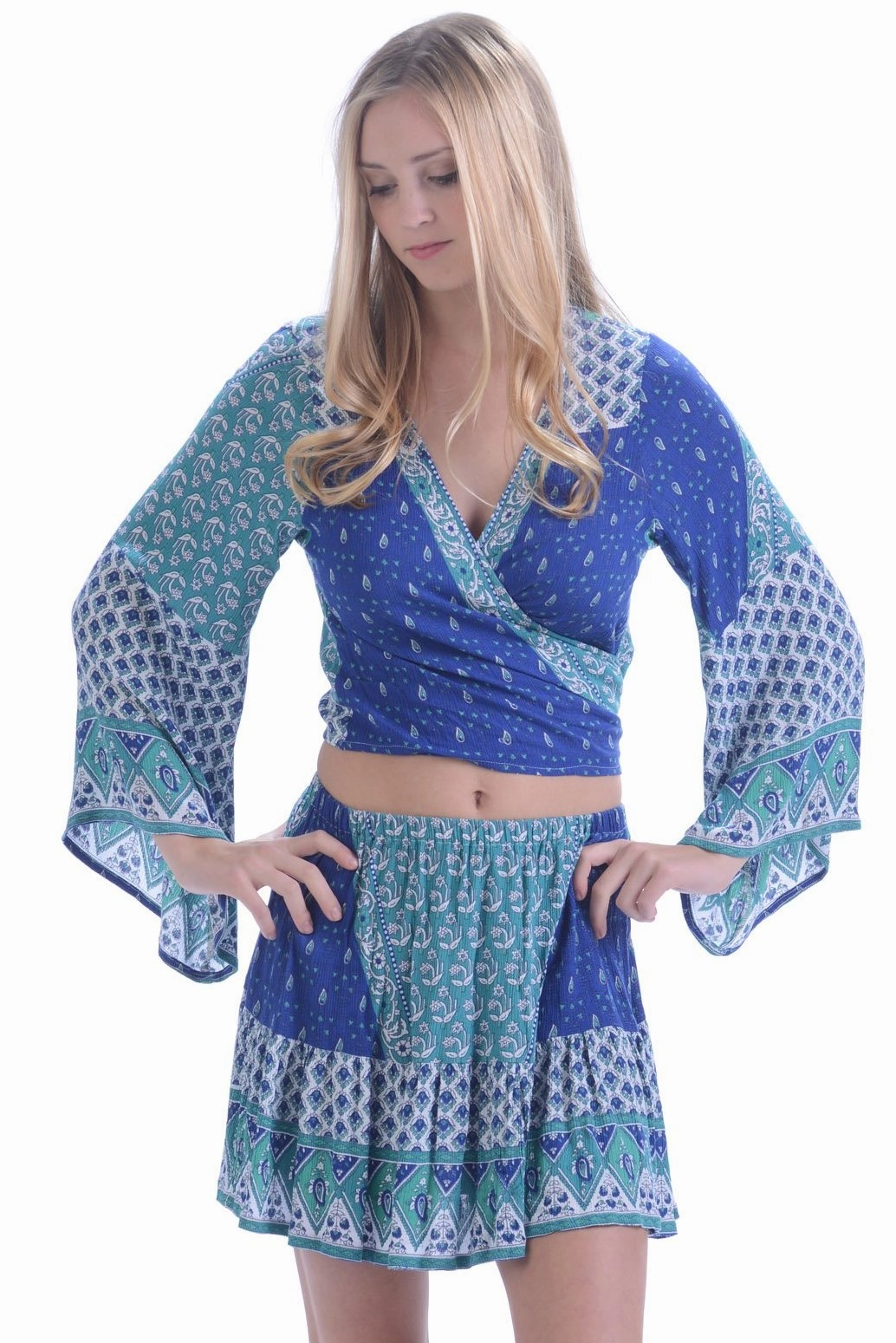 Boho Set / Peacock Elegant Feel Chill Vibe