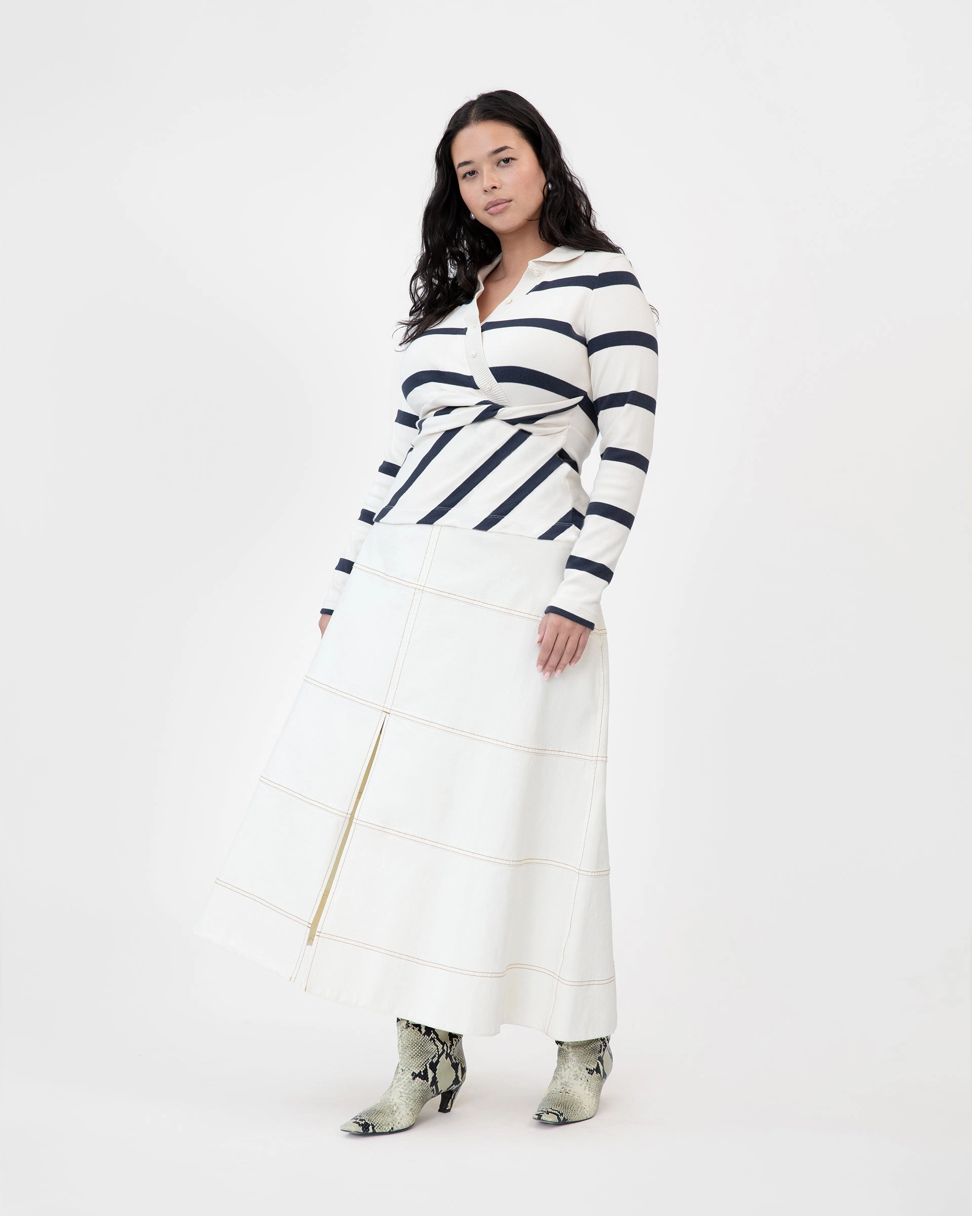 Ellicot Top Bound Seam Finish LayeringFriendly Weight