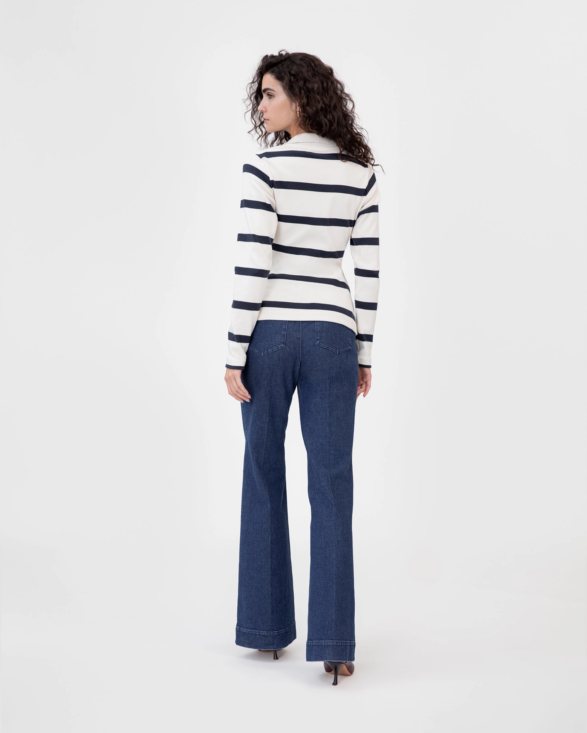 Adjustable drawstring Ellicot Top