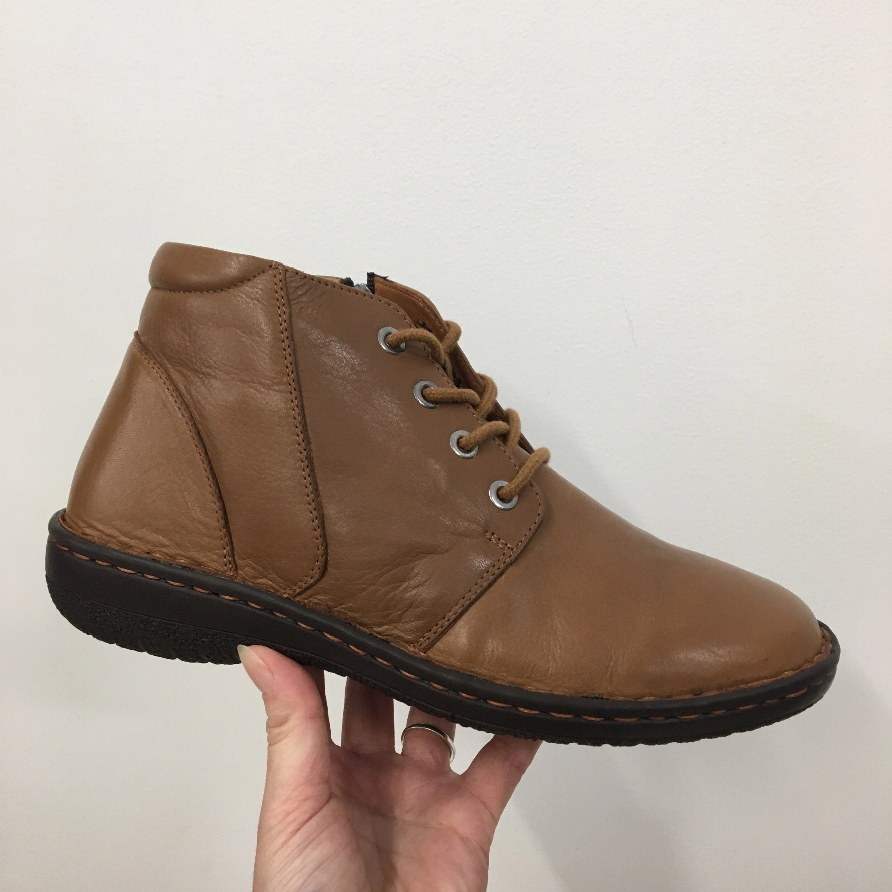 Tesselli Gan Leather Boot ~ Tan ~ Black ~ Navy ~ Airlift Red ~Darkstone Arch support Winter Ready