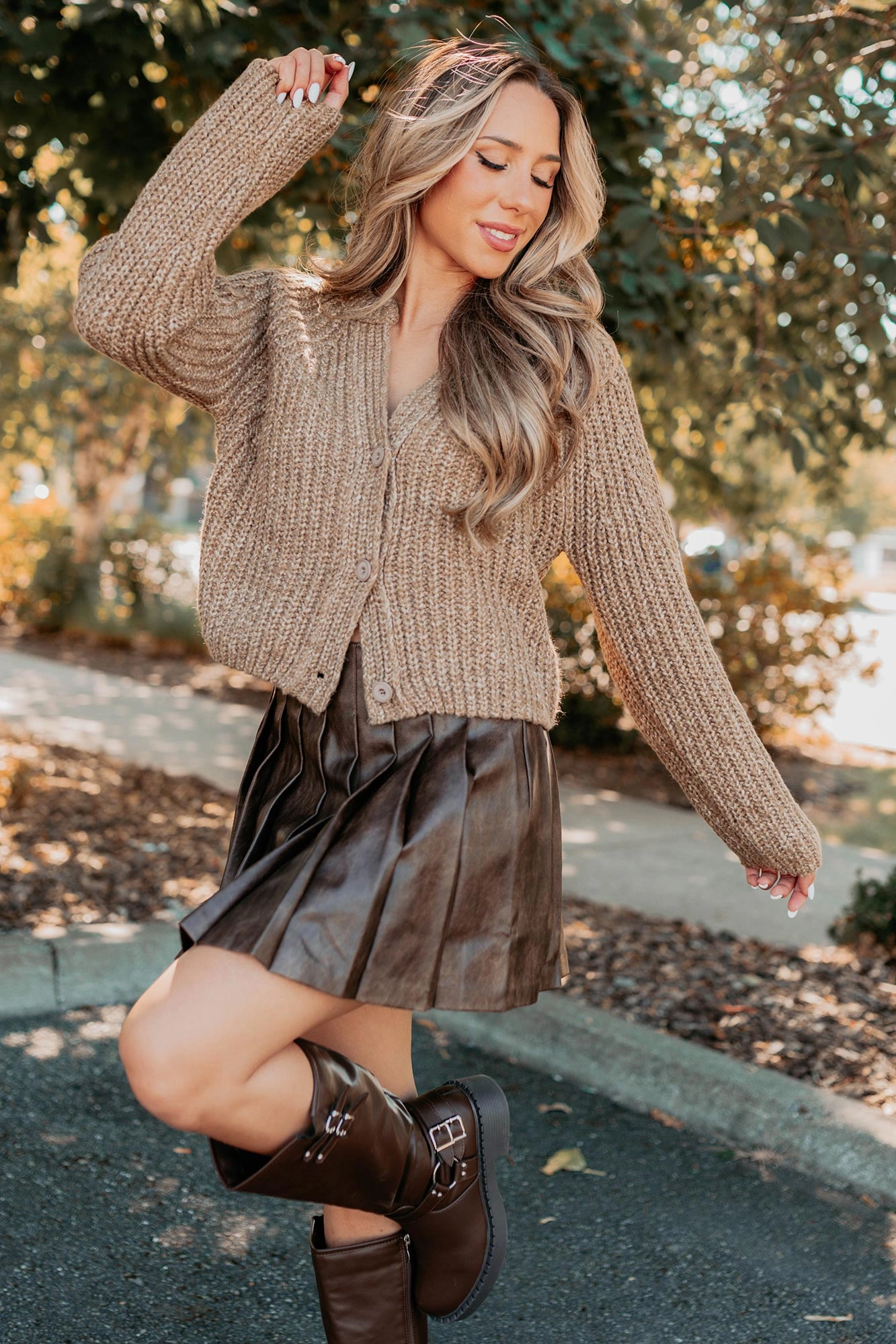 RecycledPolyester Pages In Time V Neck Cardigan Sweater (Sand)