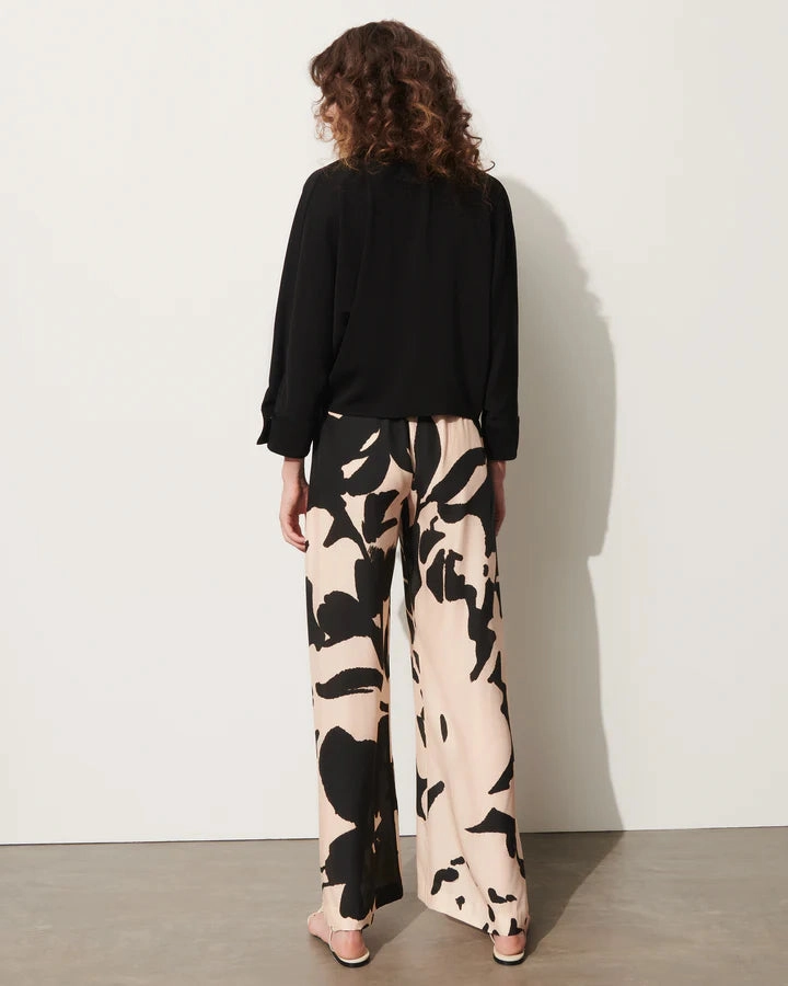 AntiStaticFinish Fallon Top Onyx Black