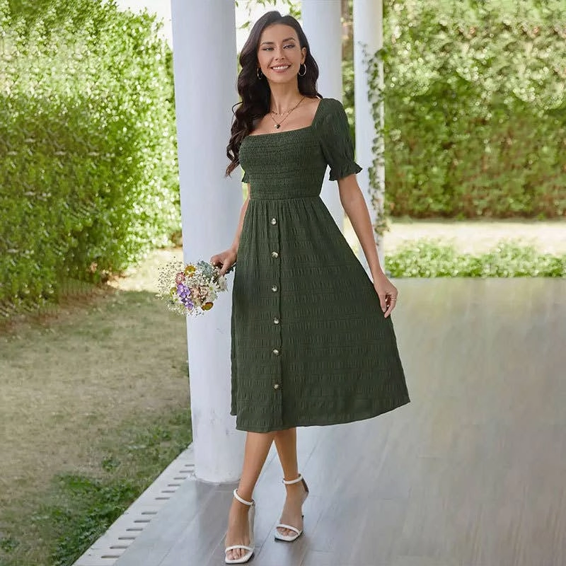 BUTTON-EMBELLISHED PLEATED DRESS_CWDSD3554 Music-Concert