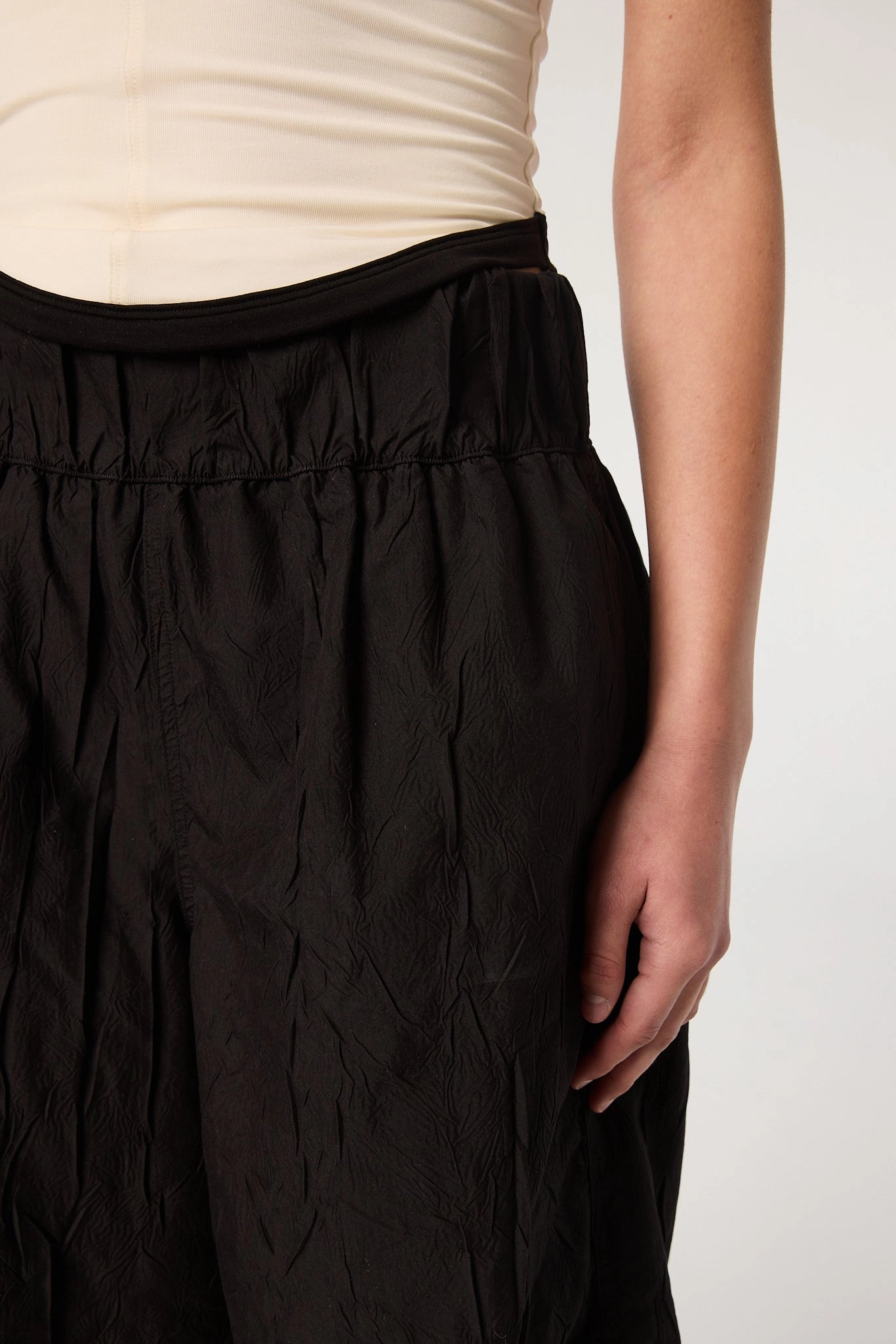 CompressionFitFabric Stretch Layer Fit ESSEX SHORT