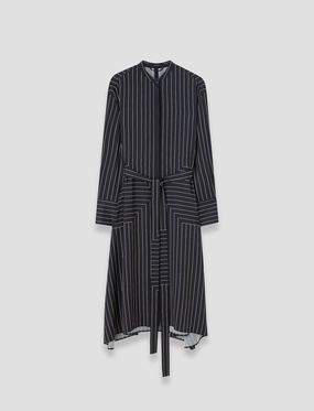 Flattering Silhouette Wear Balanced Shape Orlana Geometric Print Silk Dress