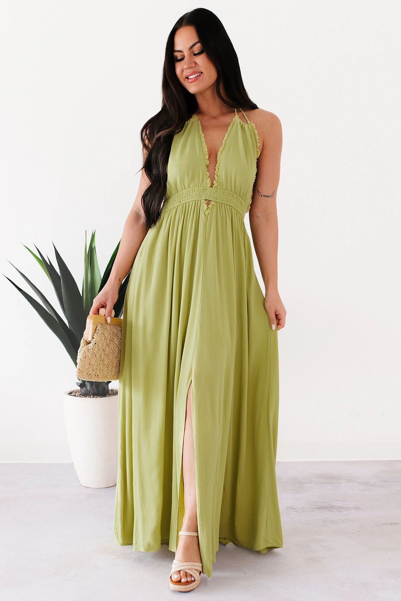 Urban Fit MoistureWickingTechnology Chasing Glances Halter Maxi Dress (Matcha)