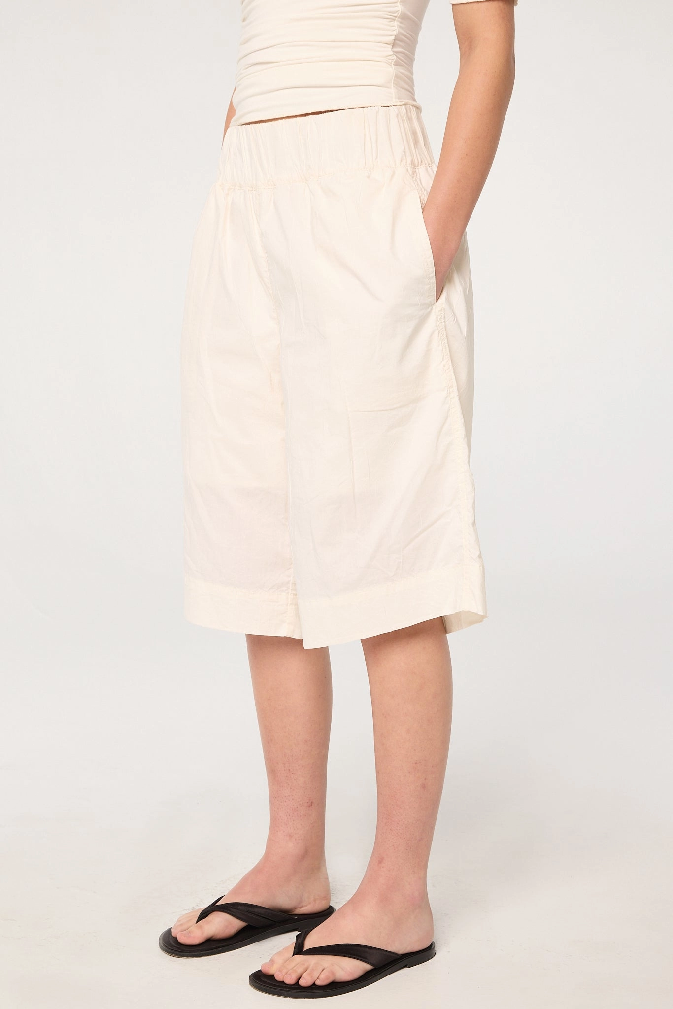 Core Movement ESSEX SHORT