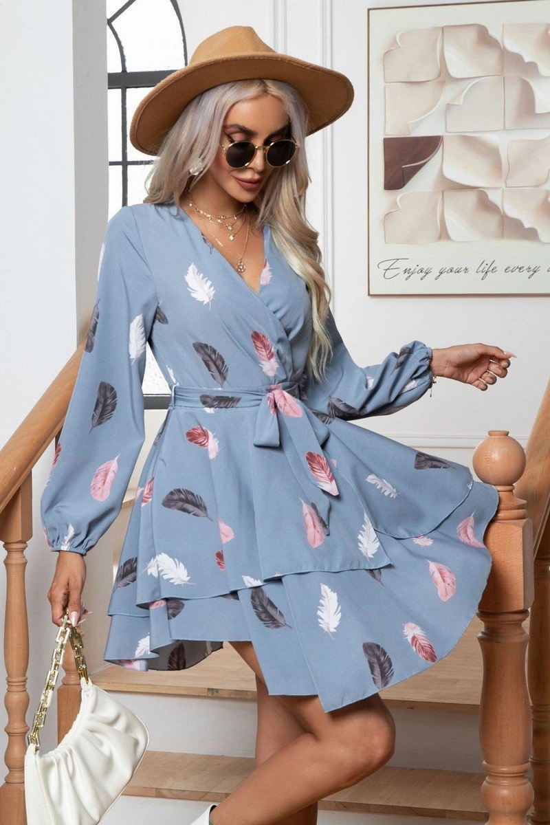 WOMEN FEATHER PRINTING MULTILAYER HEM V NECK DRESS UVProtectiveLayer Sleek Presence