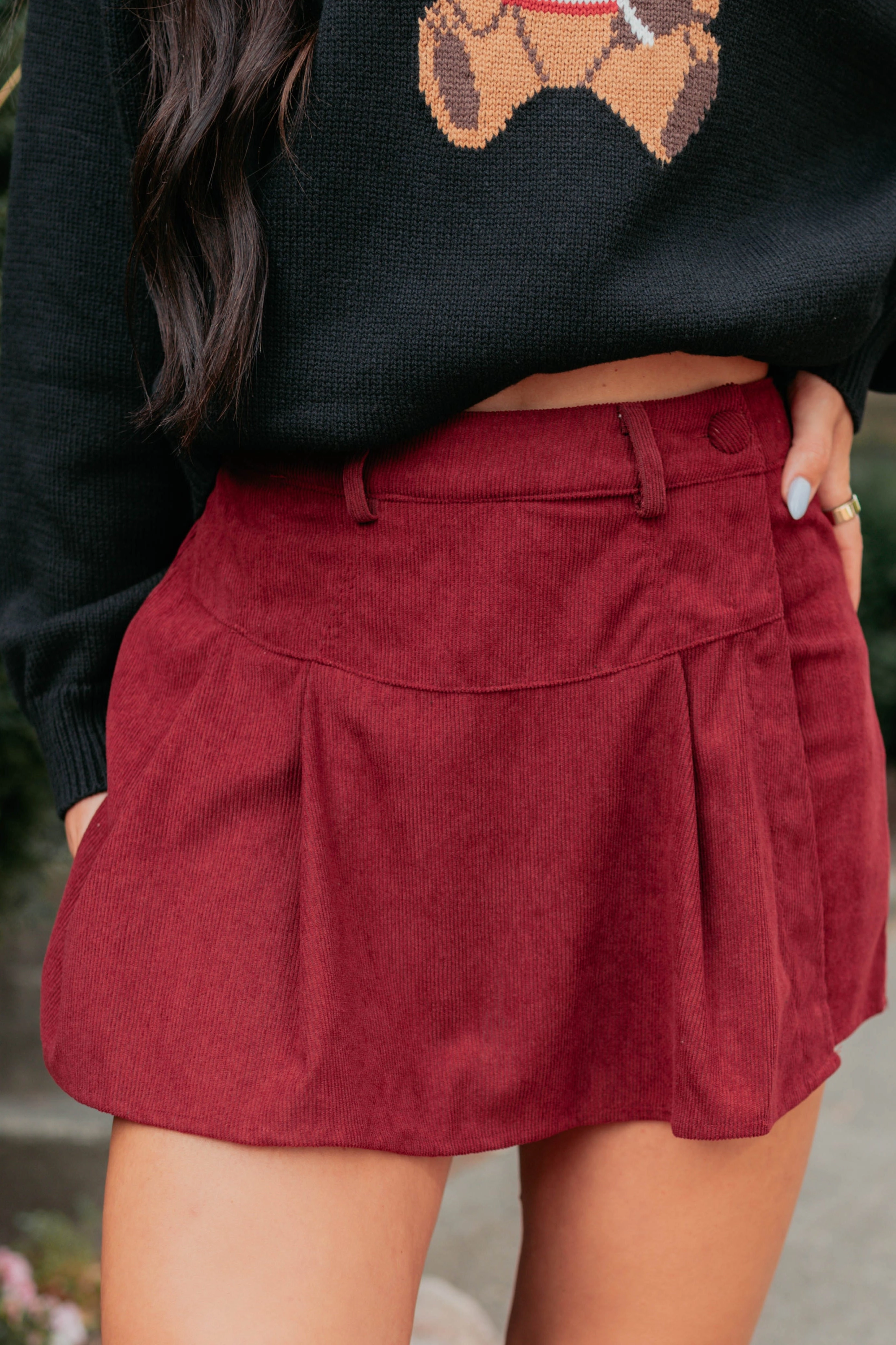 Comfortable Stretch Story Unfolds Corduroy Pleated Wrap Skort (Burgundy)