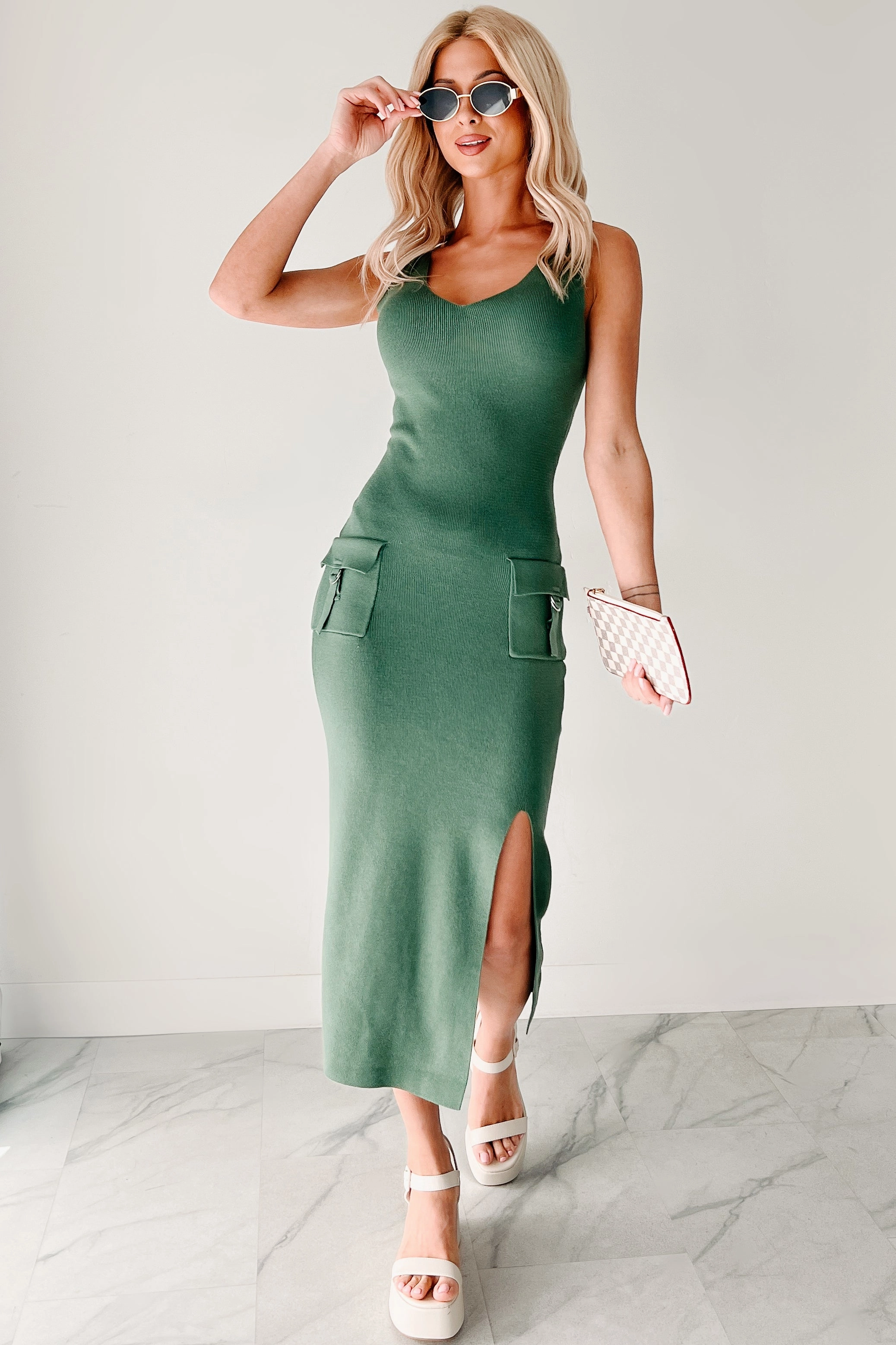 Effortlessly Cool Sleeveless Cargo Pocket Midi Dress (Green) Easy Movement