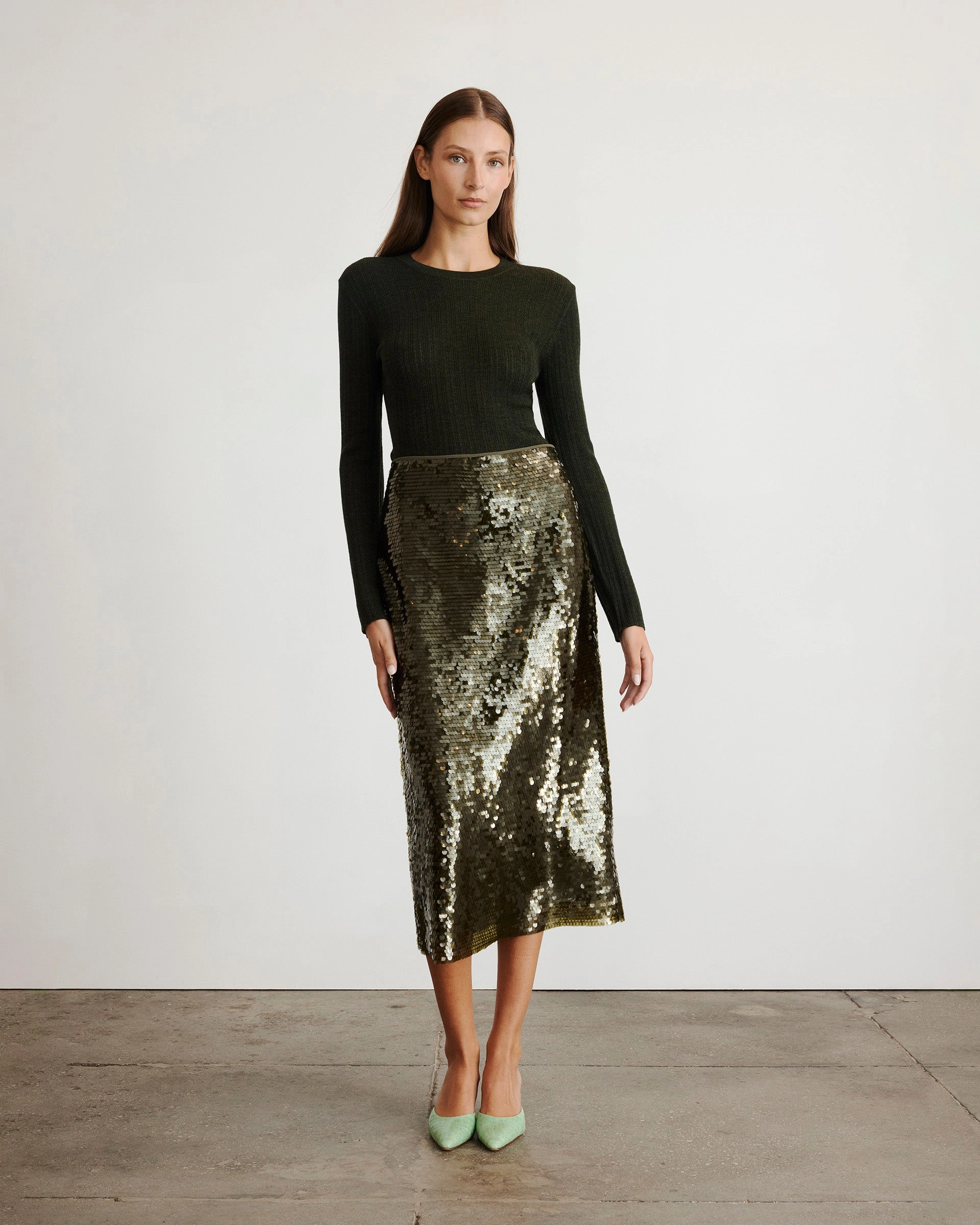 Crew Neck Kayden Knit Hydrophobic Surface Treatment AntiSnag Fabric