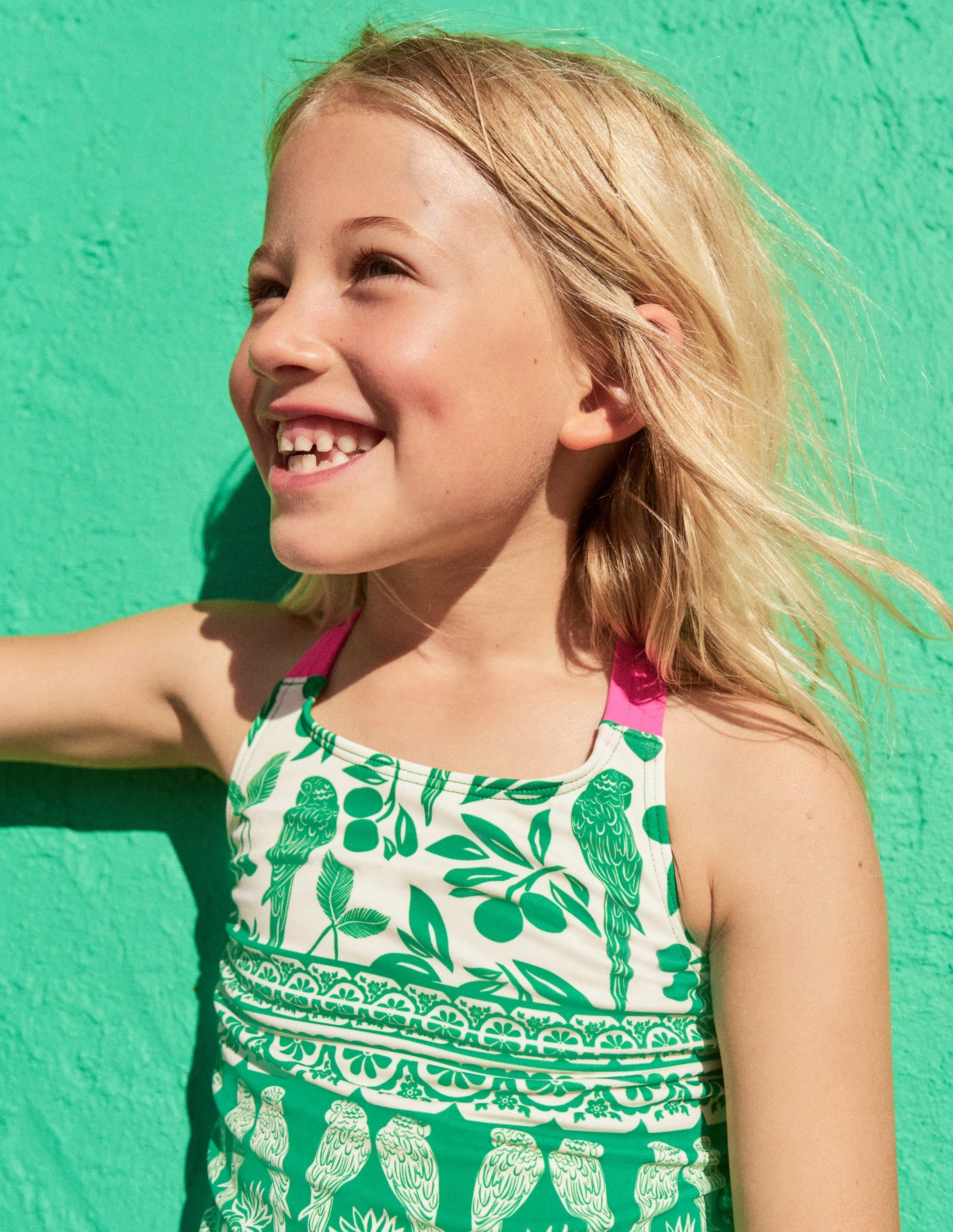 Relaxing Fashion Cross-back Tankini Top-Rich Emerald Parrot Palm