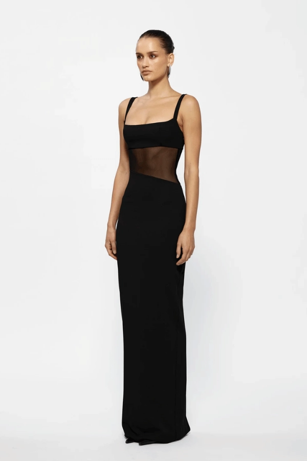 Cyia Gown Black Simple Touch Bishop-Sleeve