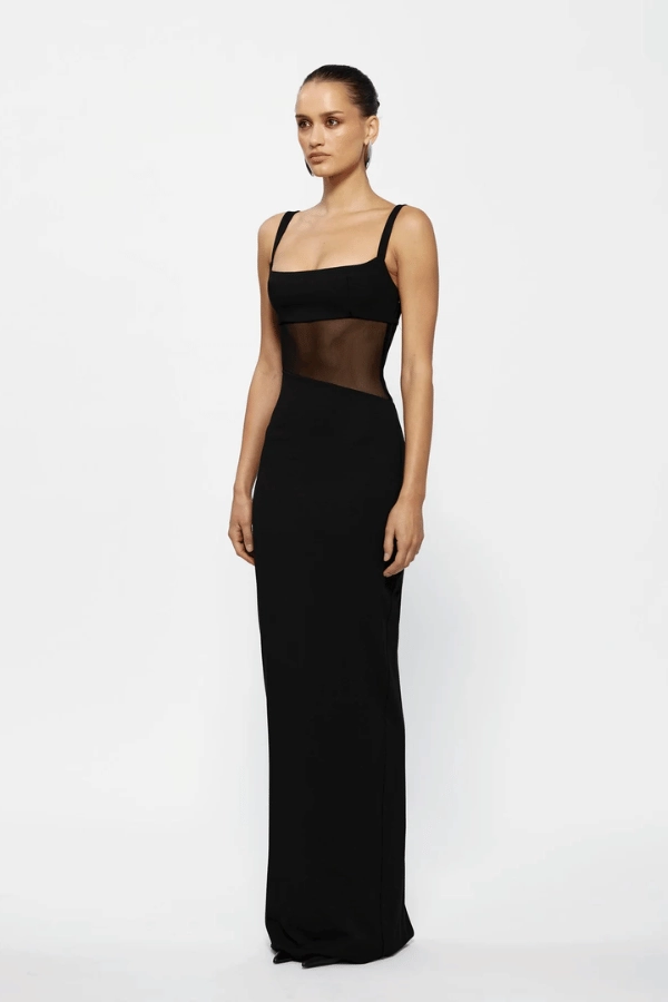 Water-resistant Cyia Gown Black