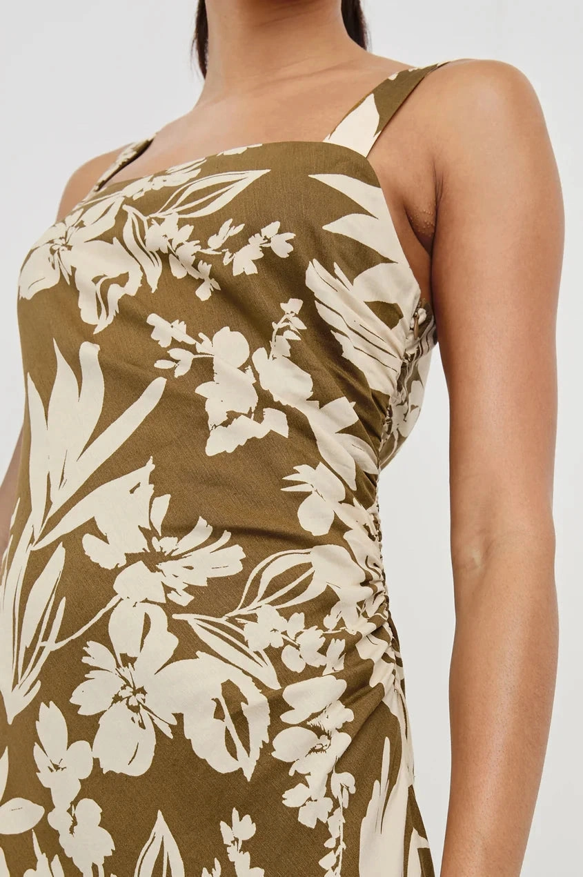 Damaris Dress Olive Tropic Comfortable fit dress for all body types