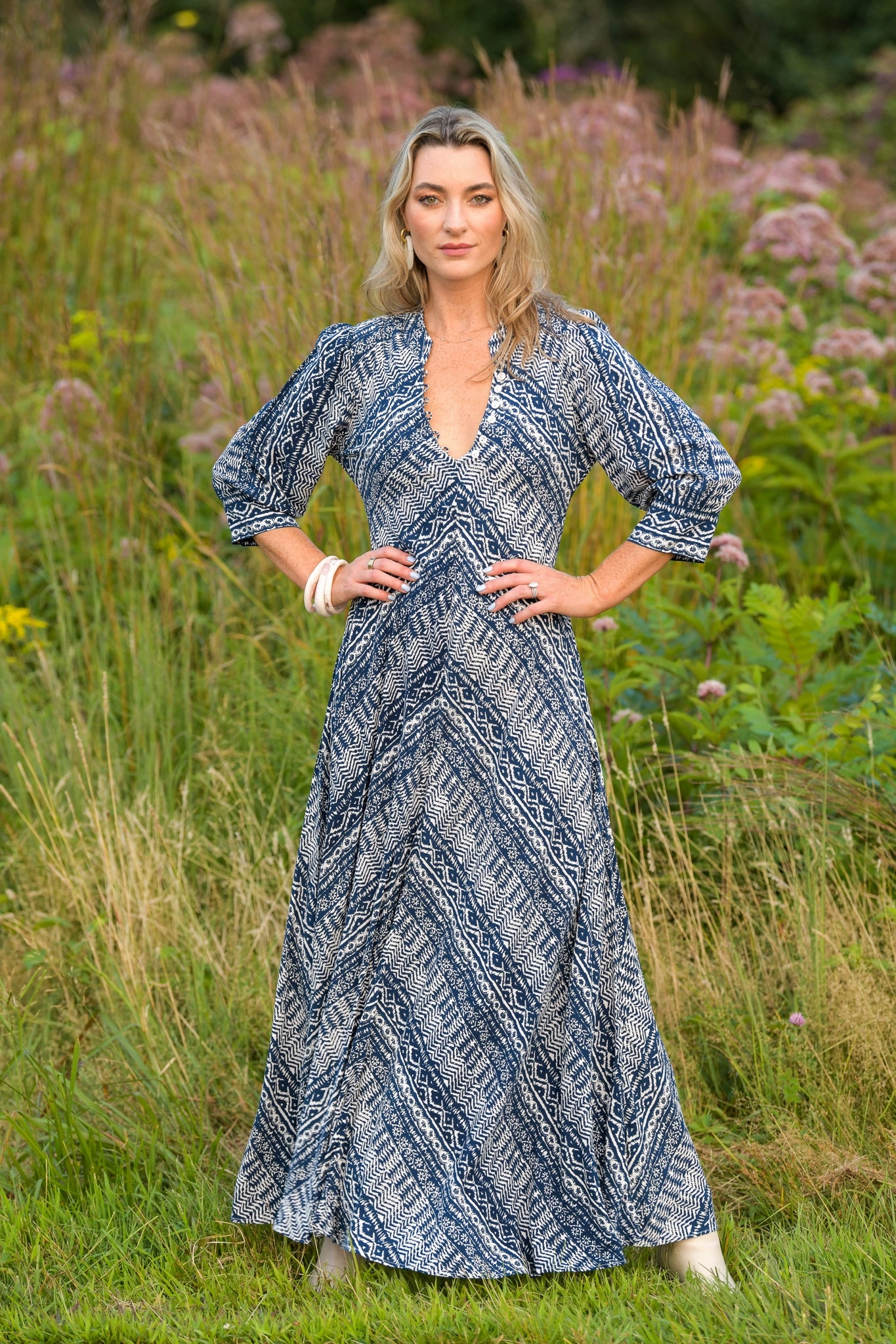 Daphne Dress / Indigo Aztec Classic knee-length dress