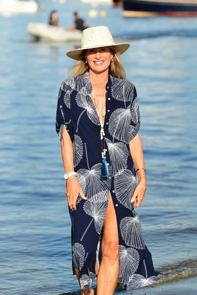 Sleek Comfort Day Break Dress / Navy Palm