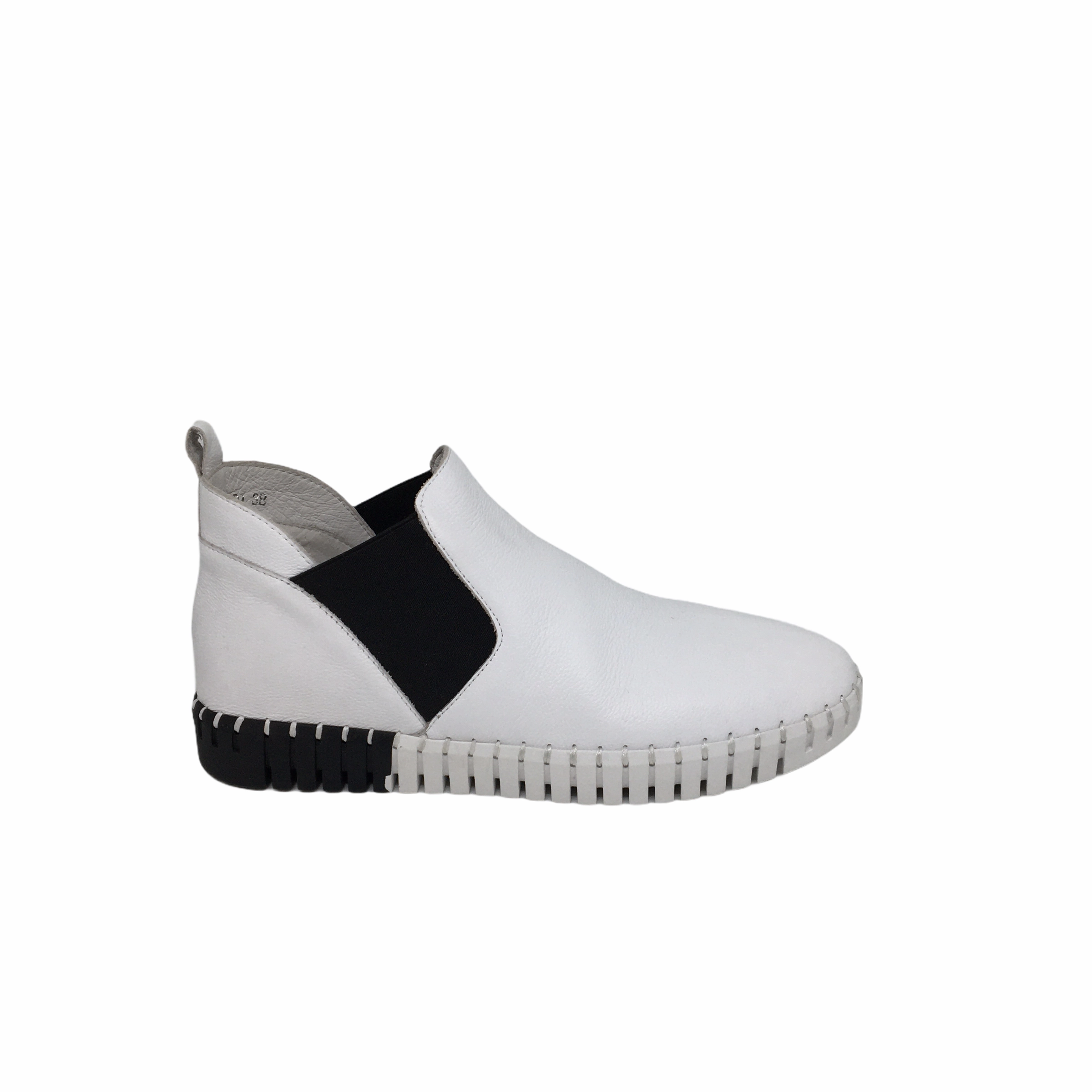 Django & Juliette Lucksa Boot ~ Black ~ White ~ Leather Abrasion Resistant Material