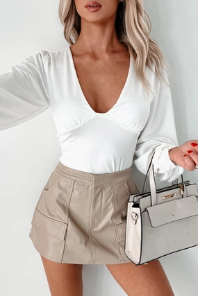 Quick Release Fastener DOORBUSTER Serene Energy V-Neck Bodysuit (Ivory)