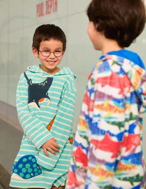 Ocean Breeze Appliqu Towelling Throw-on-Caribbean Blue Stingray