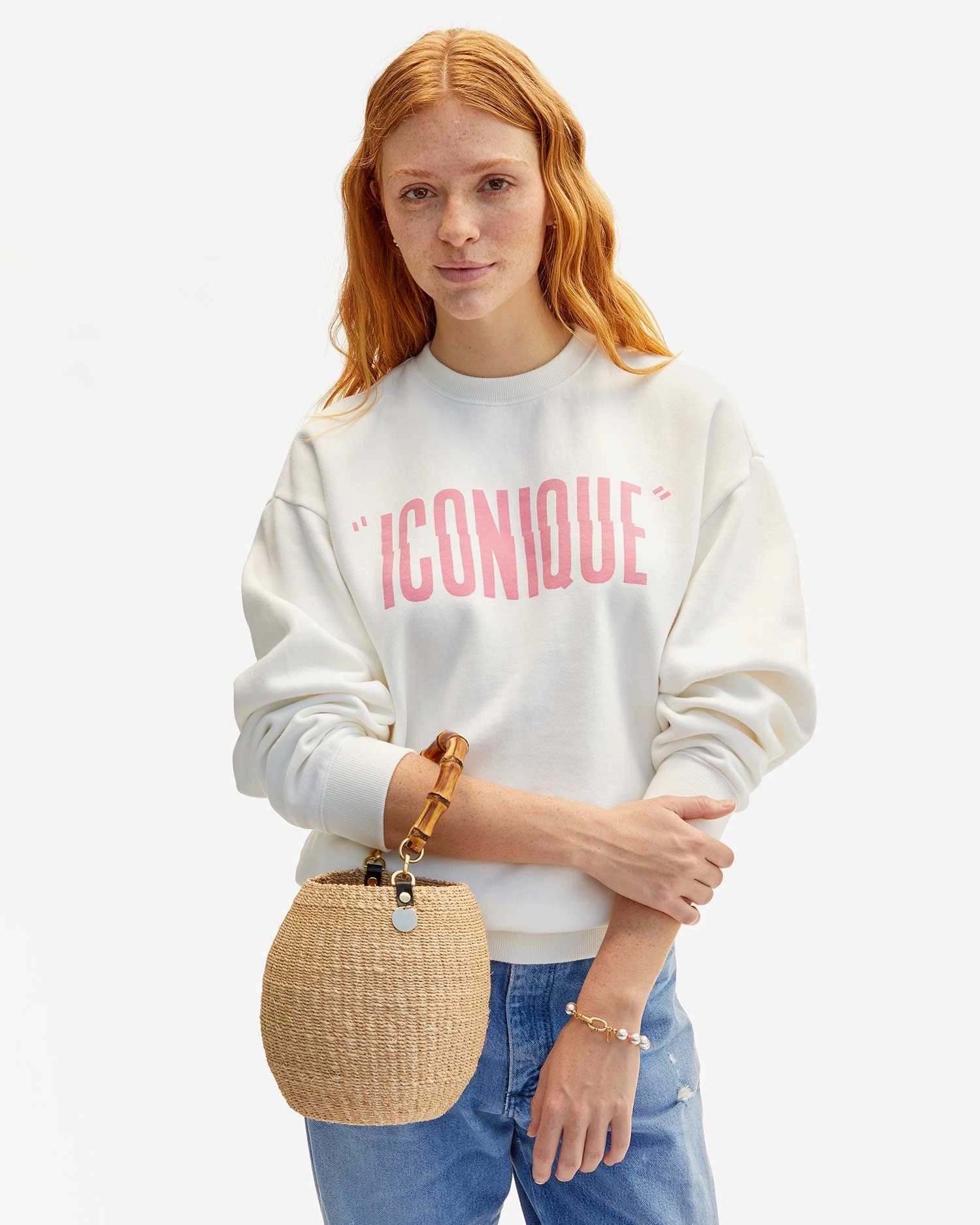 NonIrritating Seams Oversized Sweatshirt Oyster White w/ Peony Iconique