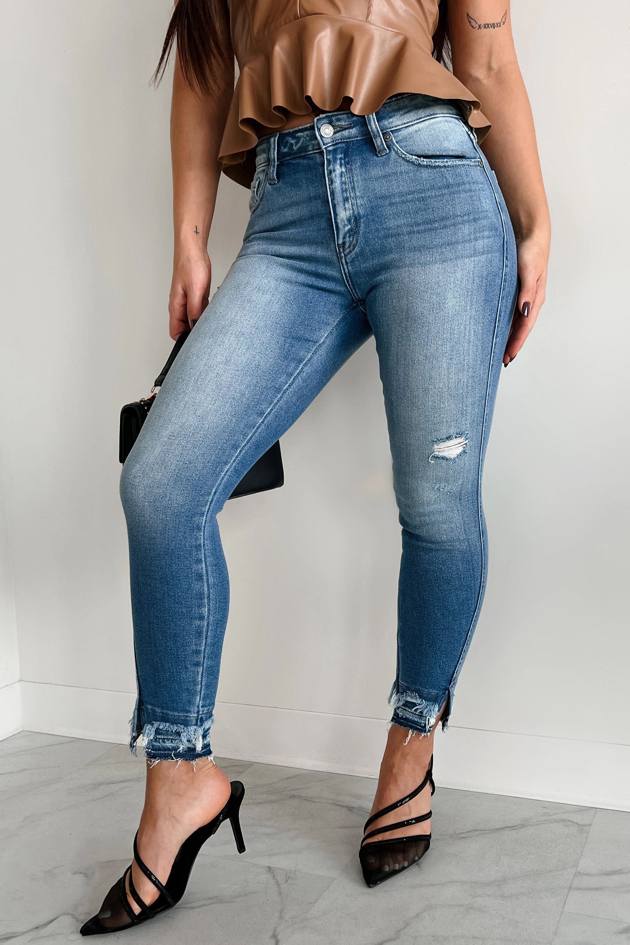 Chic Appeal Trevina High Rise Skinny Ankle Kancan Jeans (Medium)