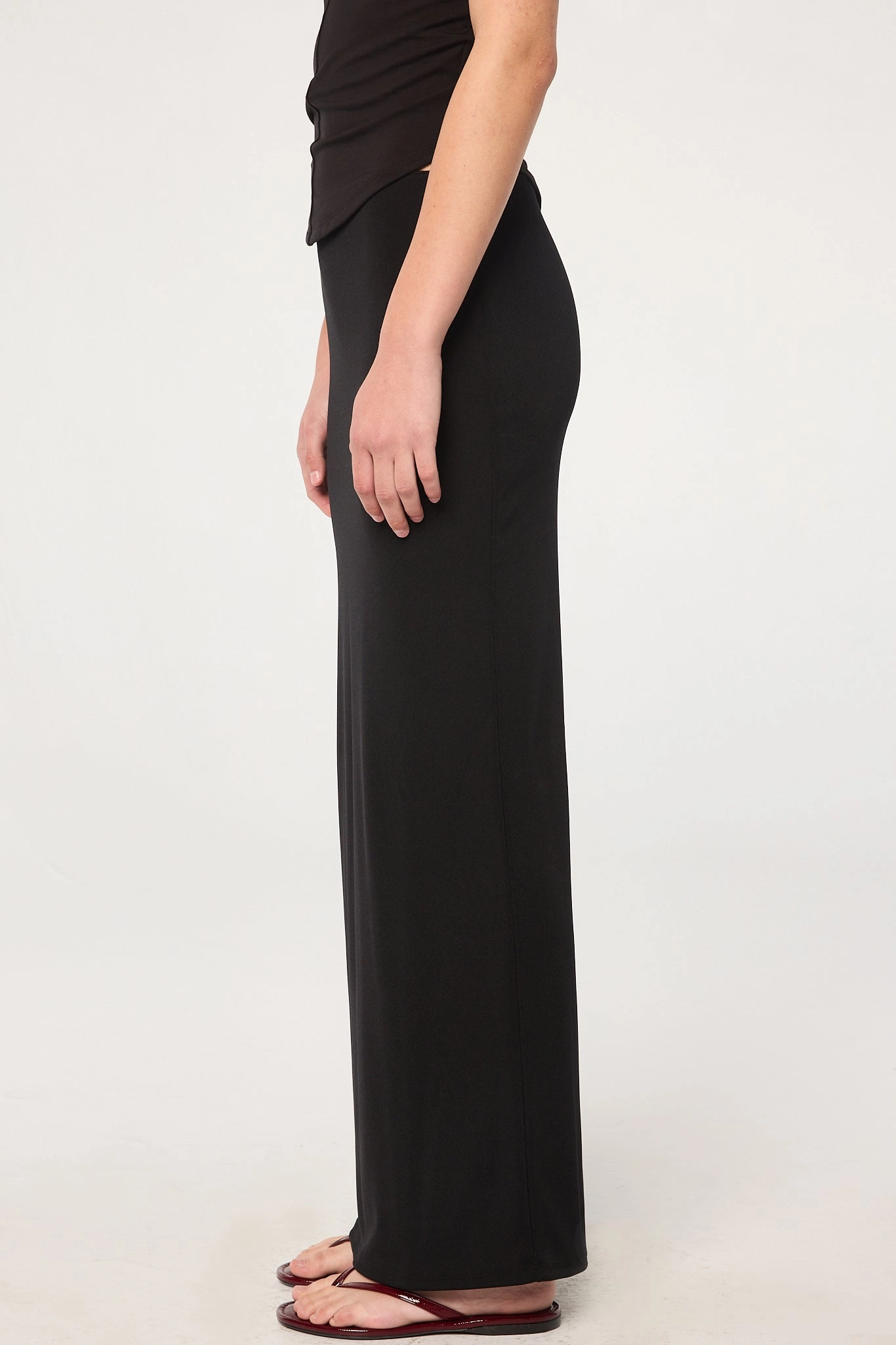 EIZA SKIRT Essential Comfort Wear