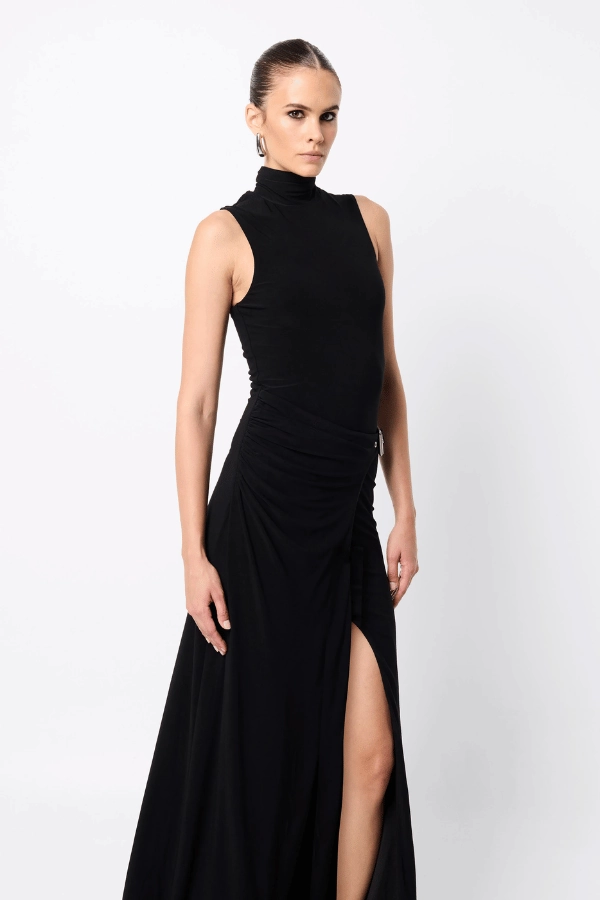 ContrastStitching Dreamy Silhouette Rebellion Maxi Dress Black